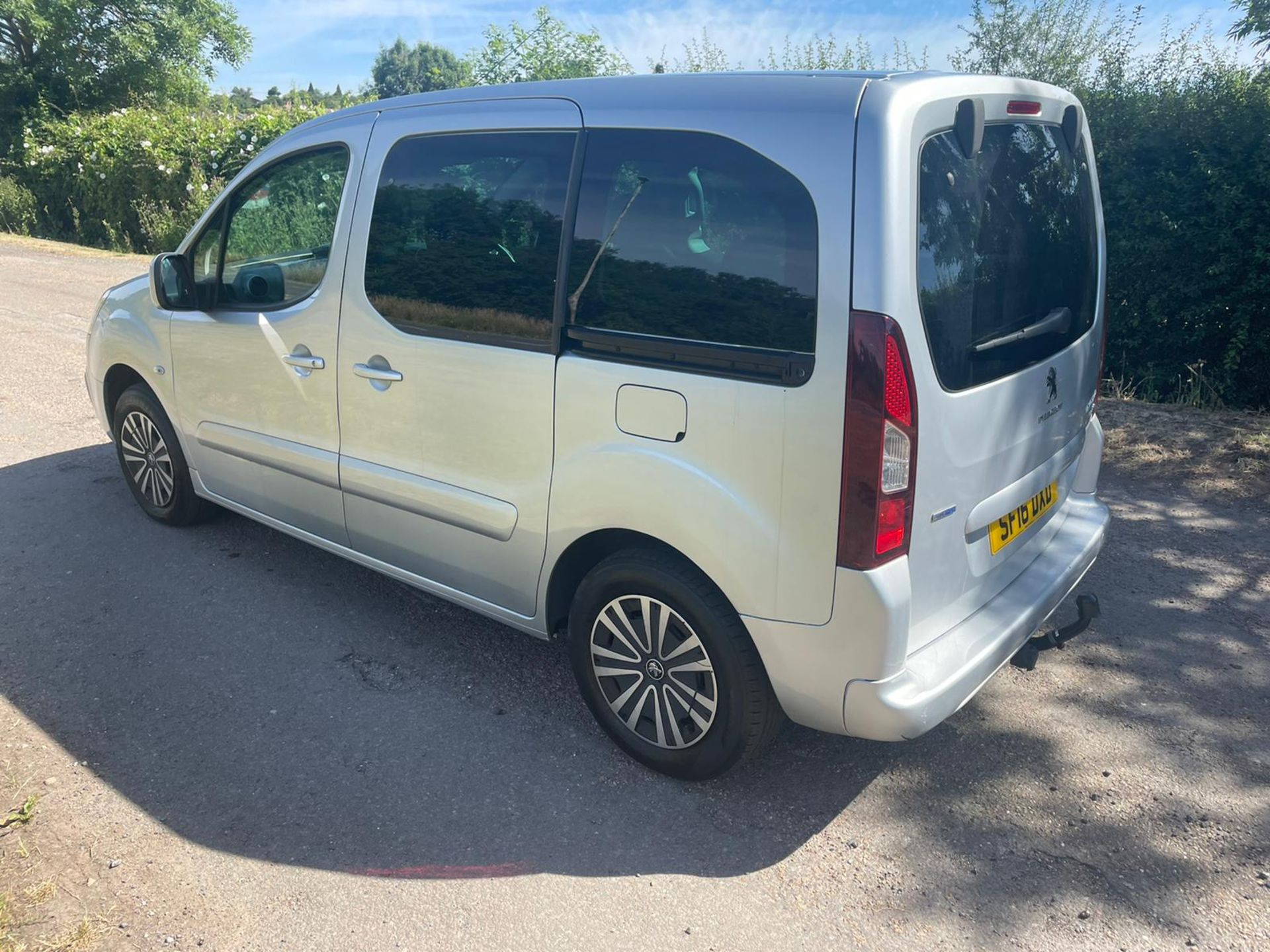 2016 PEUGEOT PARTNER TEPEE ACTIVE B-HDI S/S SILVER MPV *NO VAT* - Image 6 of 19