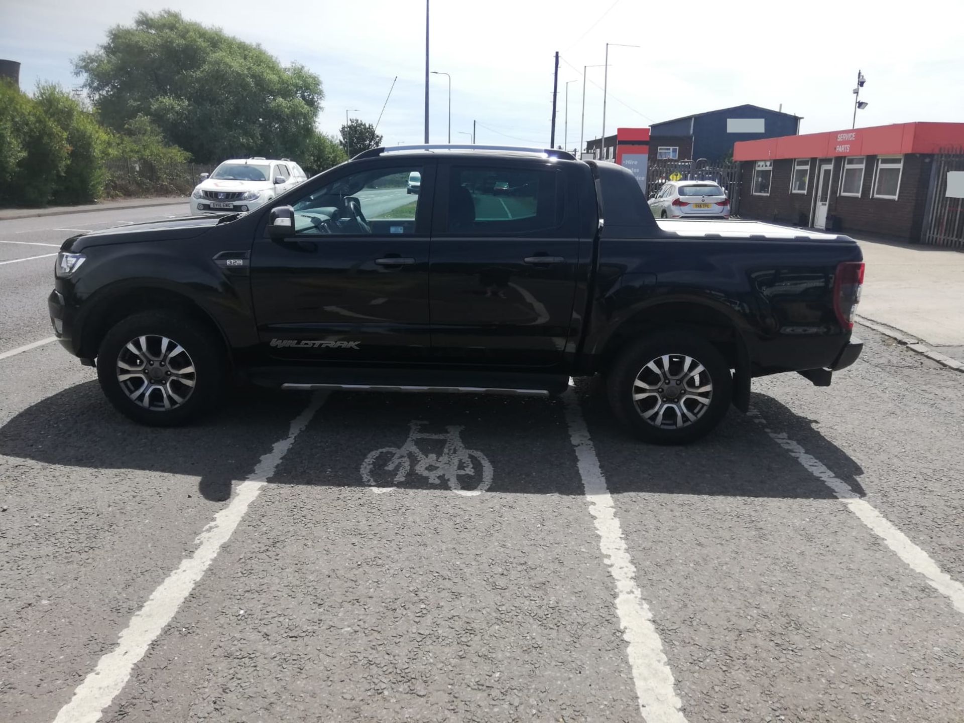 2019 FORD RANGER WILDTRAK 4X4 DCB TDCI AUTO BLACK PICK UP, 68K MILES *PLUS VAT* - Image 4 of 9