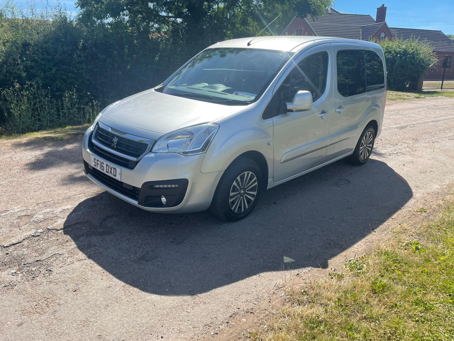 2016 PEUGEOT PARTNER TEPEE ACTIVE B-HDI S/S SILVER MPV *NO VAT* - Image 3 of 19