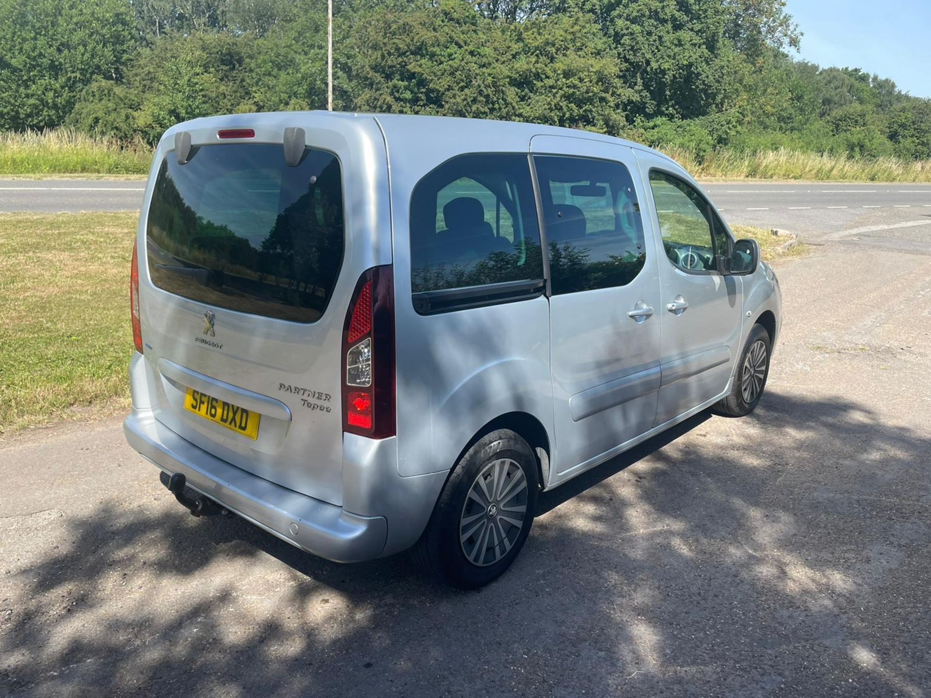 2016 PEUGEOT PARTNER TEPEE ACTIVE B-HDI S/S SILVER MPV *NO VAT* - Image 4 of 19