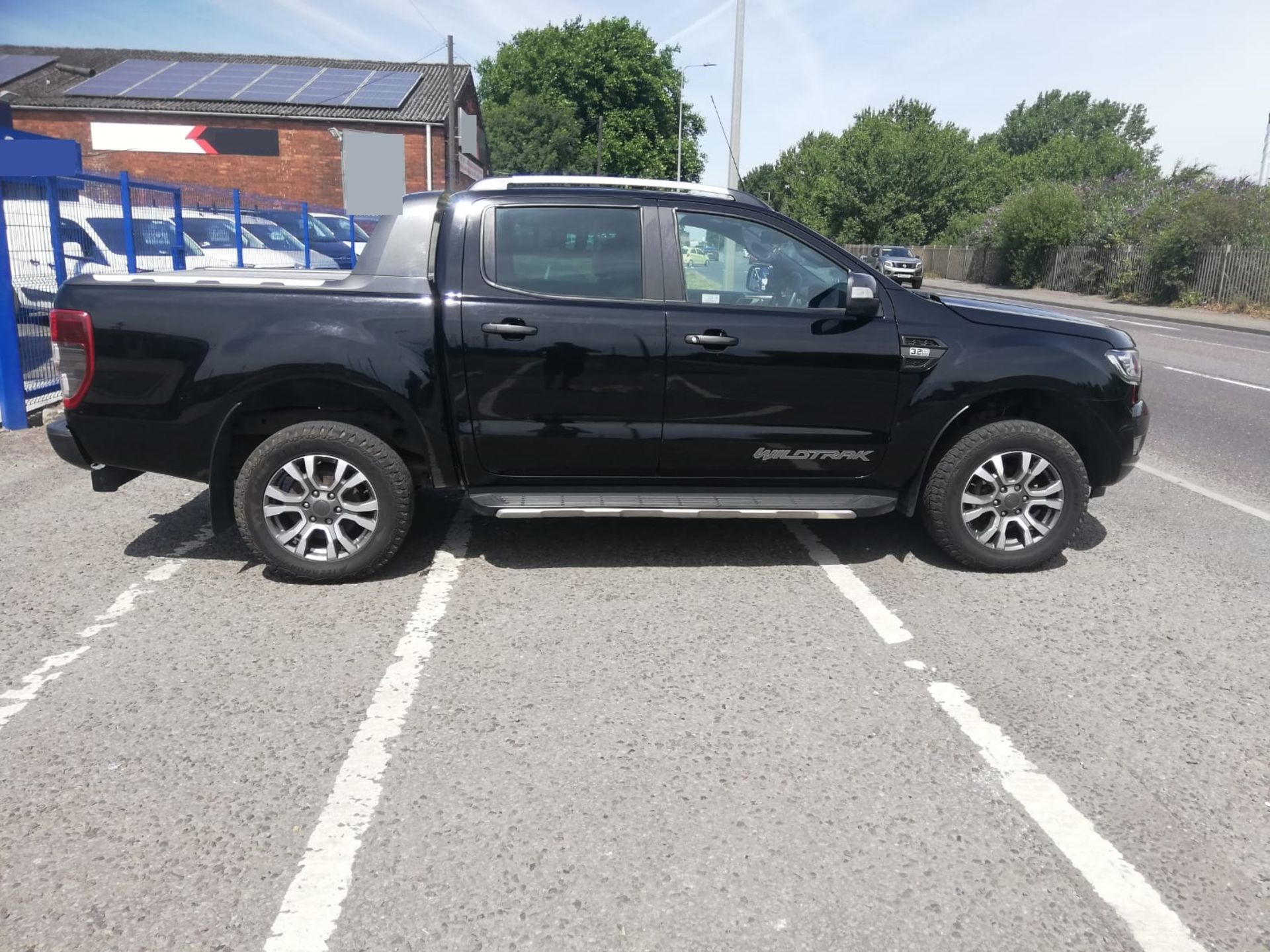 2019 FORD RANGER WILDTRAK 4X4 DCB TDCI AUTO BLACK PICK UP, 68K MILES *PLUS VAT* - Image 5 of 9