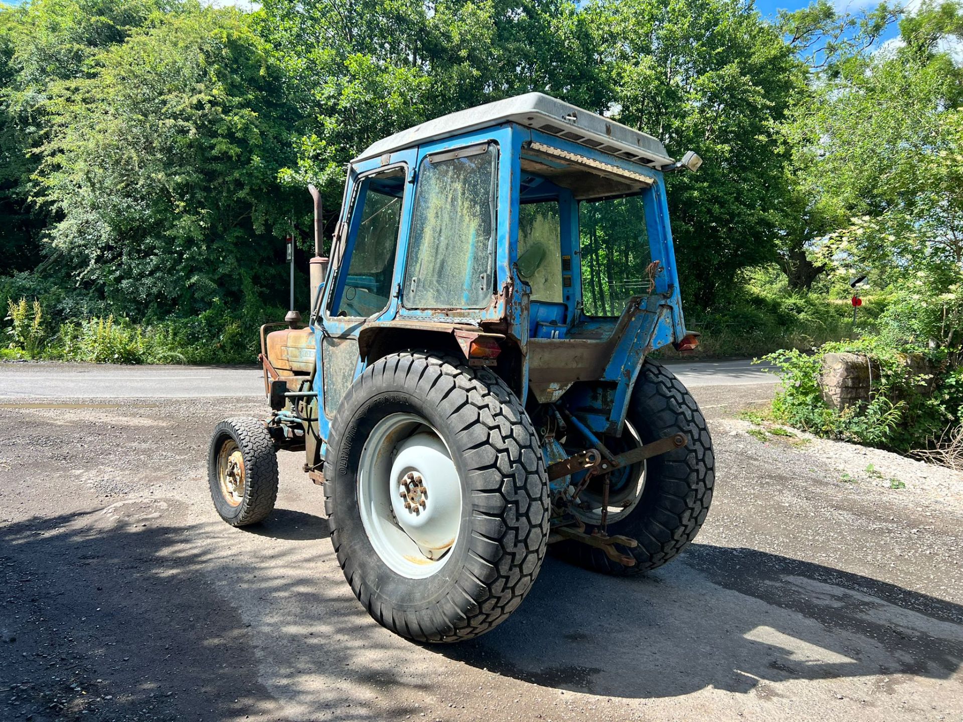 Ford 3600 Tractor *PLUS VAT* - Image 3 of 10