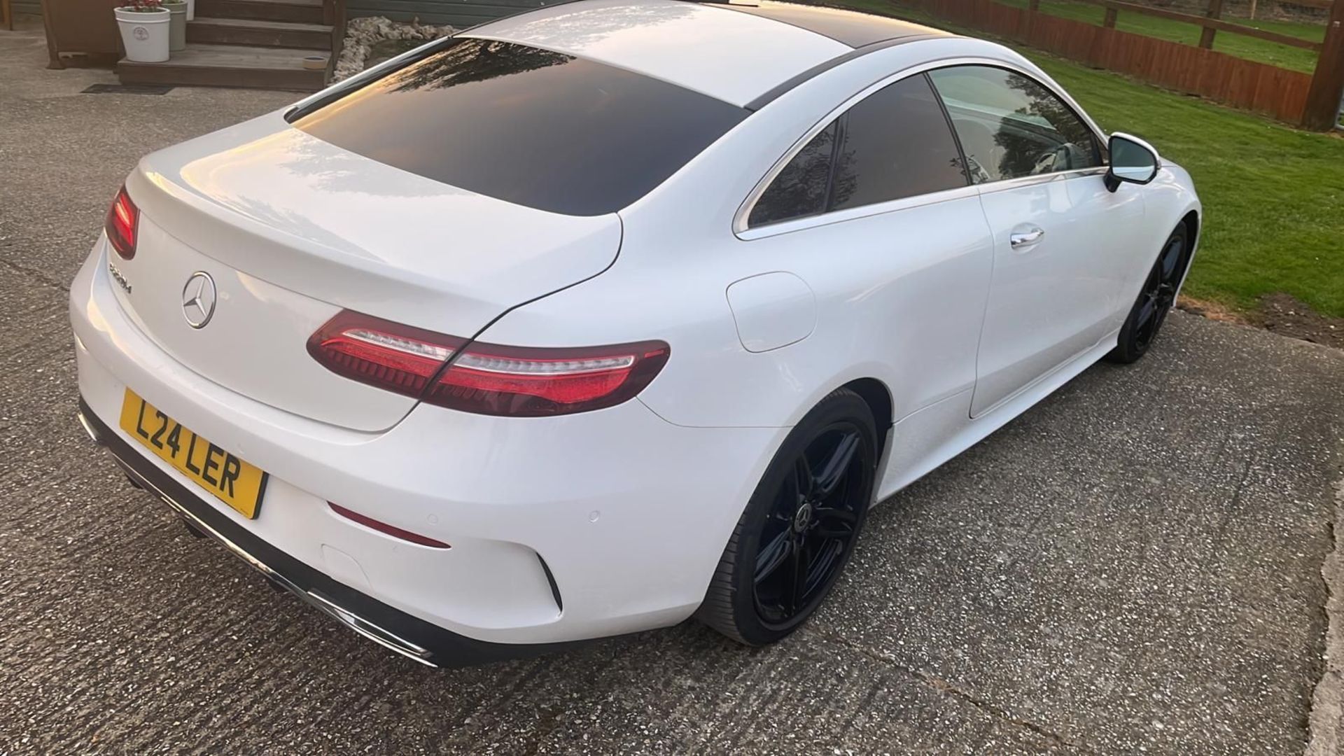 2018 MERCEDES-BENZ E 220 D AMG LINE PREMIUM AUTO WHITE COUPE, 34k miles *NO VAT* - Image 6 of 14