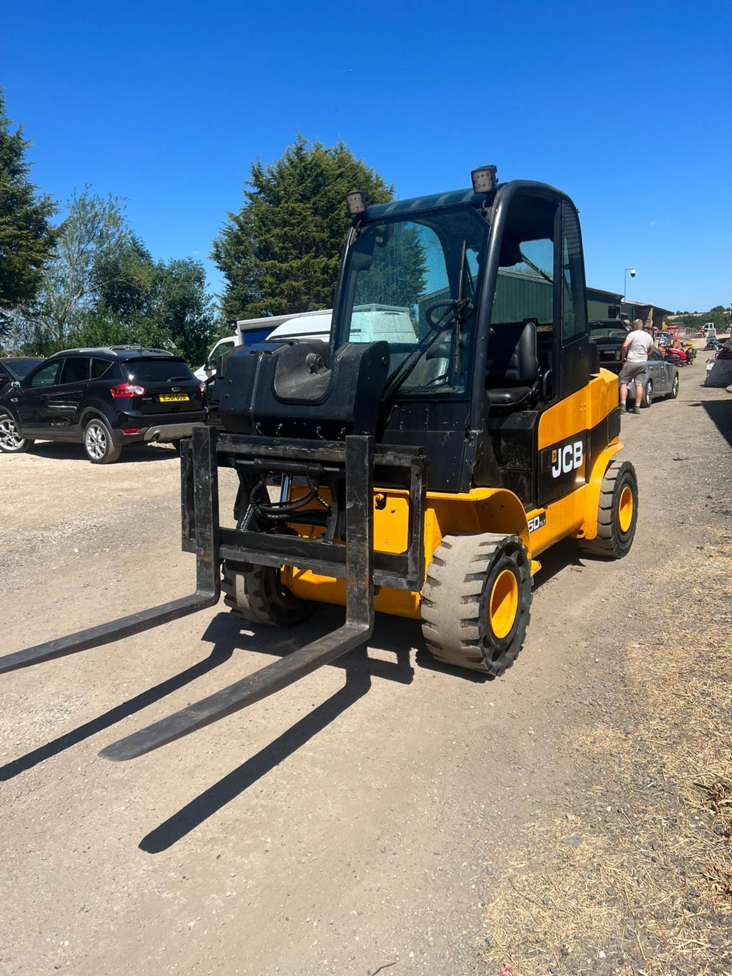 2018/2019 JCB TELETRUCK 35D 4 WHEEL DRIVE *PLUS VAT* - Image 2 of 6