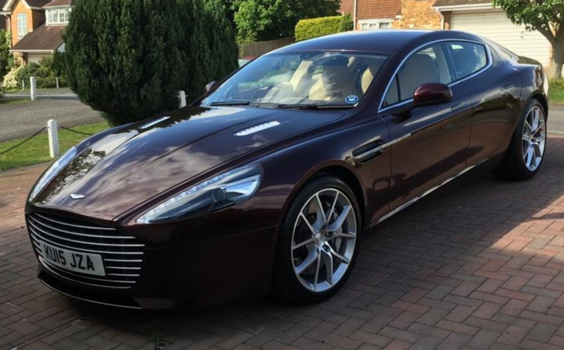 2015 ASTON MARTIN RAPIDE S V12 AUTO RED HATCHBACK, 15400 MILES, SHOWROOM CONDITION - Image 3 of 20