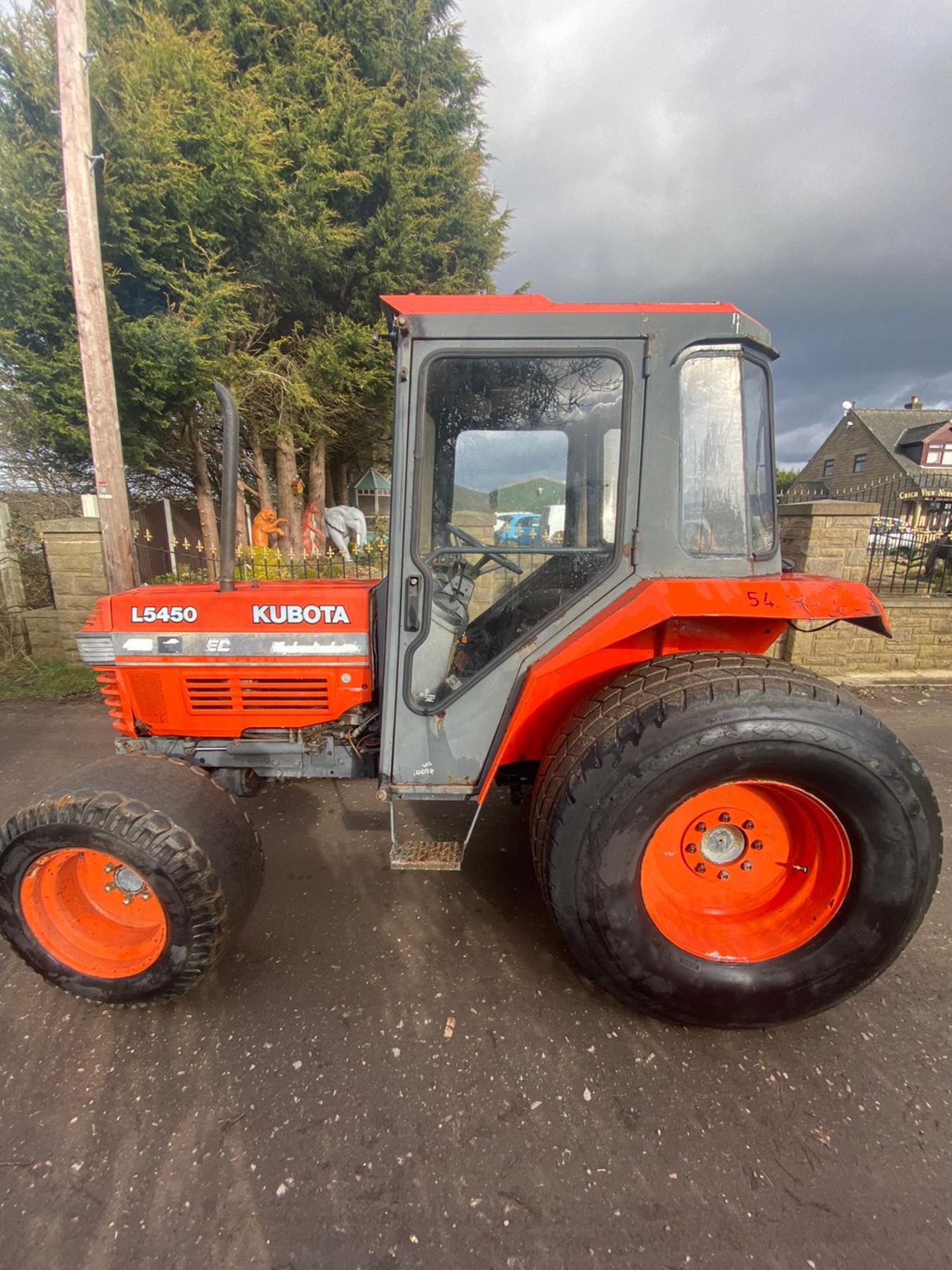 Kubota L5450 60HP 4WD Tractor, Runs And Drives, Showing A Low 3632 Hours! *PLUS VAT* - Image 4 of 8