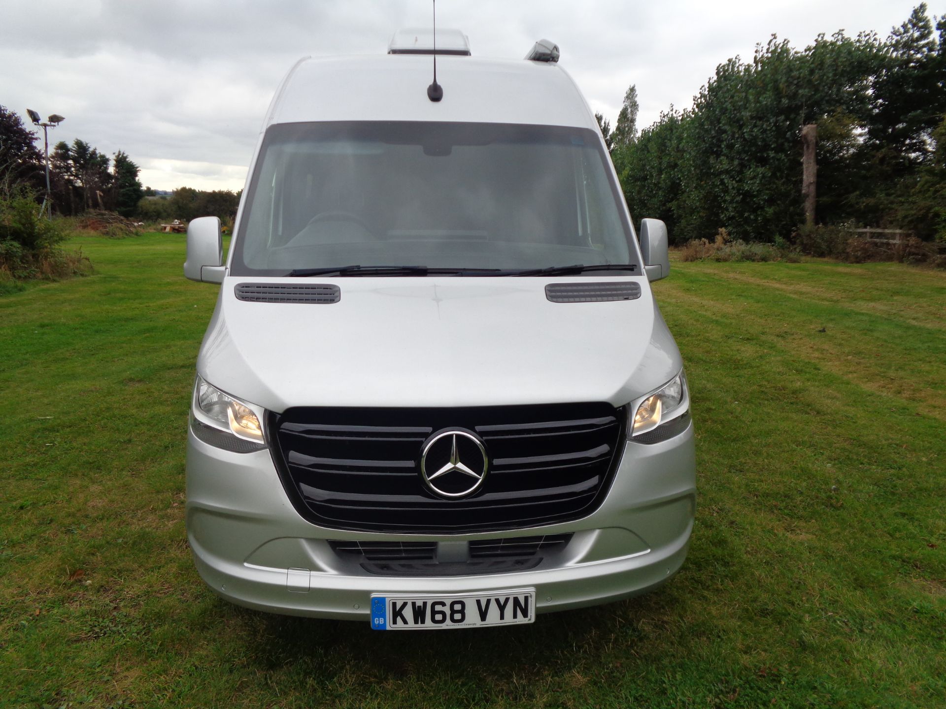 2019/68 MERCEDES-BENZ SPRINTER 314 CDI SILVER MOTORHOME, INCLUDES AN ARRAY OF FEATURES! *PLUS VAT* - Image 2 of 20