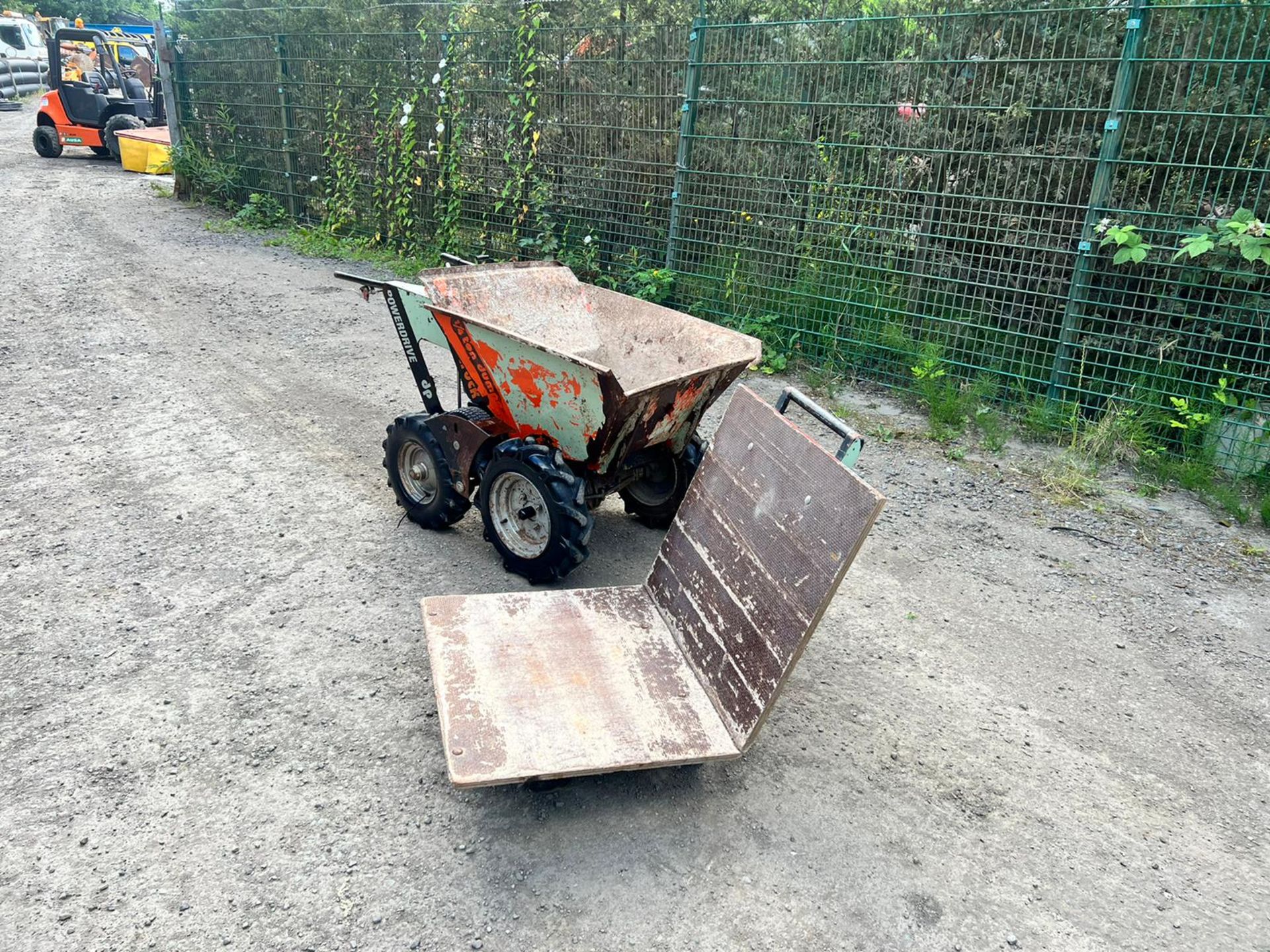 Mucktruck Powerdrive 4x4 Walk Behind Wheeled Dumper With Flatbed Body *PLUS VAT* - Image 3 of 9