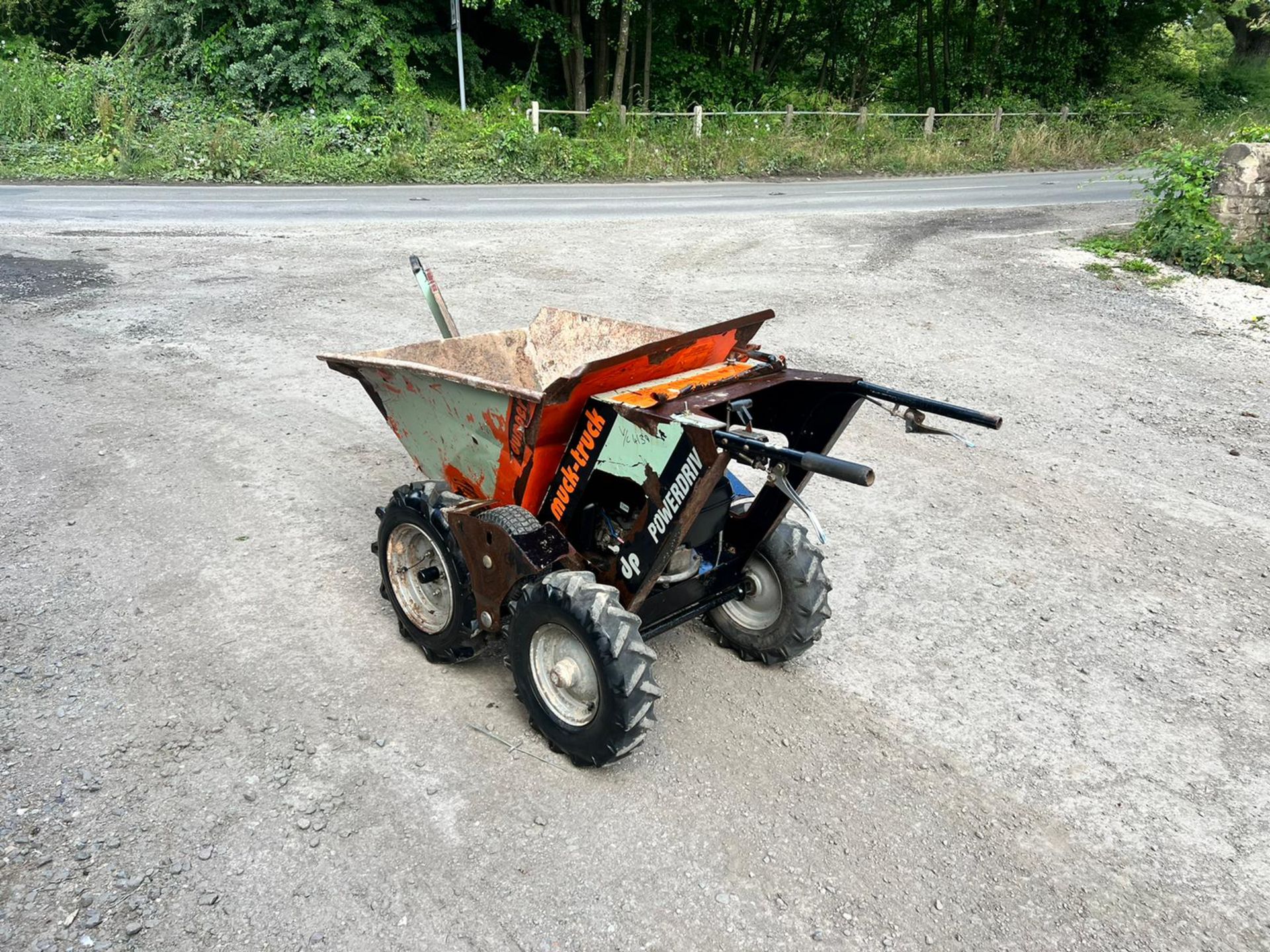 Mucktruck Powerdrive 4x4 Walk Behind Wheeled Dumper With Flatbed Body *PLUS VAT* - Image 4 of 9