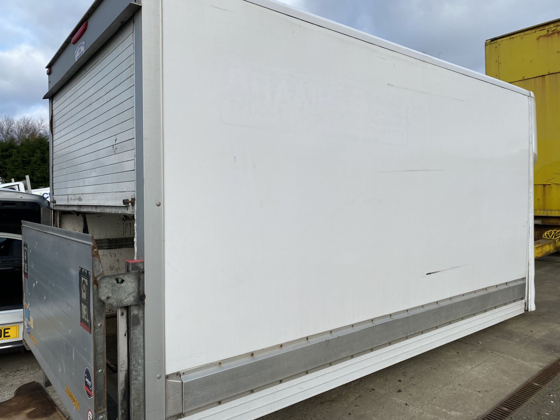 LUTON BODY WITH TAIL LIFT, TAKEN FROM A 2016 FORD TRANSIT VAN, APPROX 13FT LONG *PLUS VAT* - Image 8 of 10