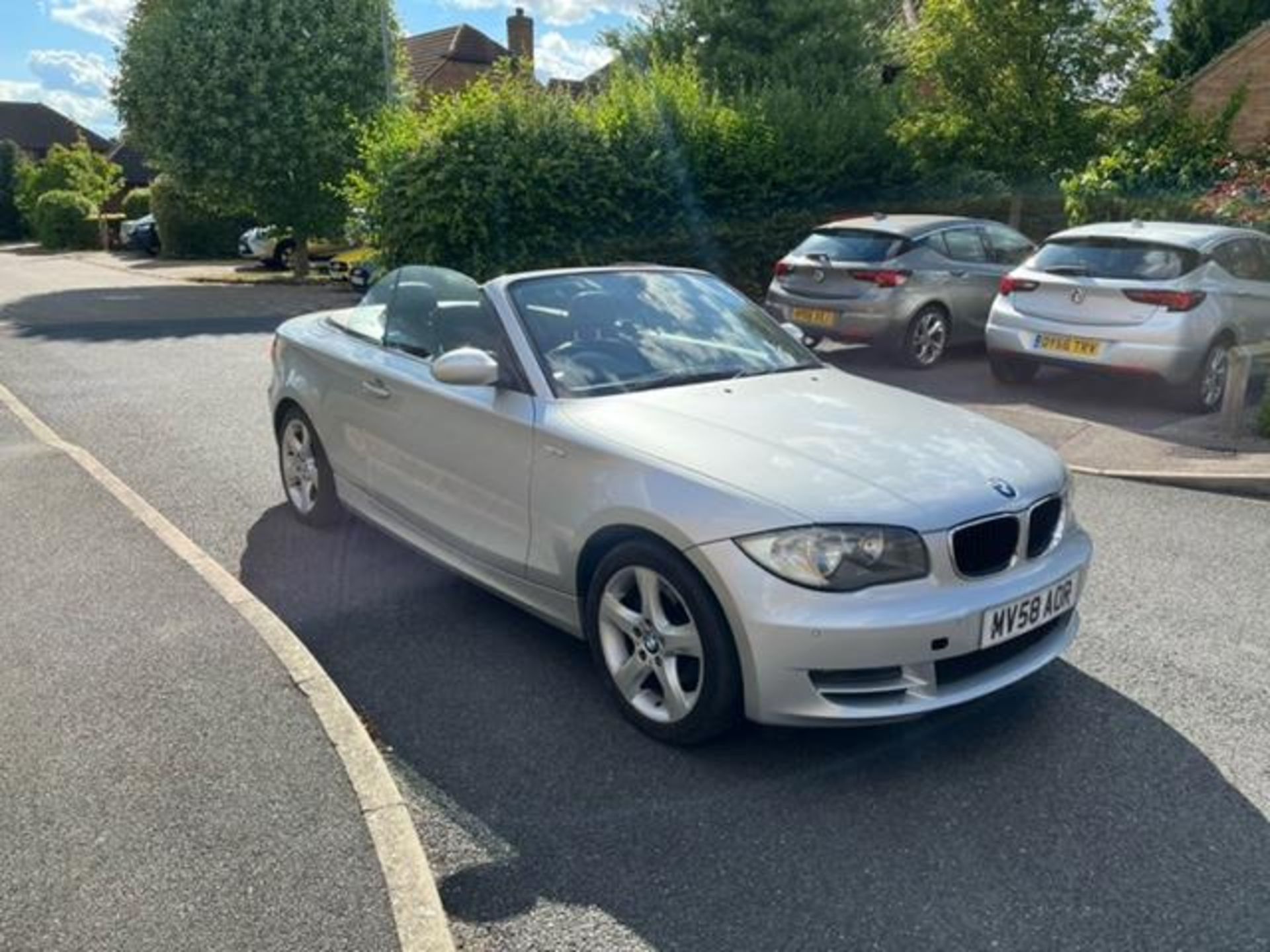 2008/58 BMW 118I SE SILVER CONVERTIBLE *NO VAT*