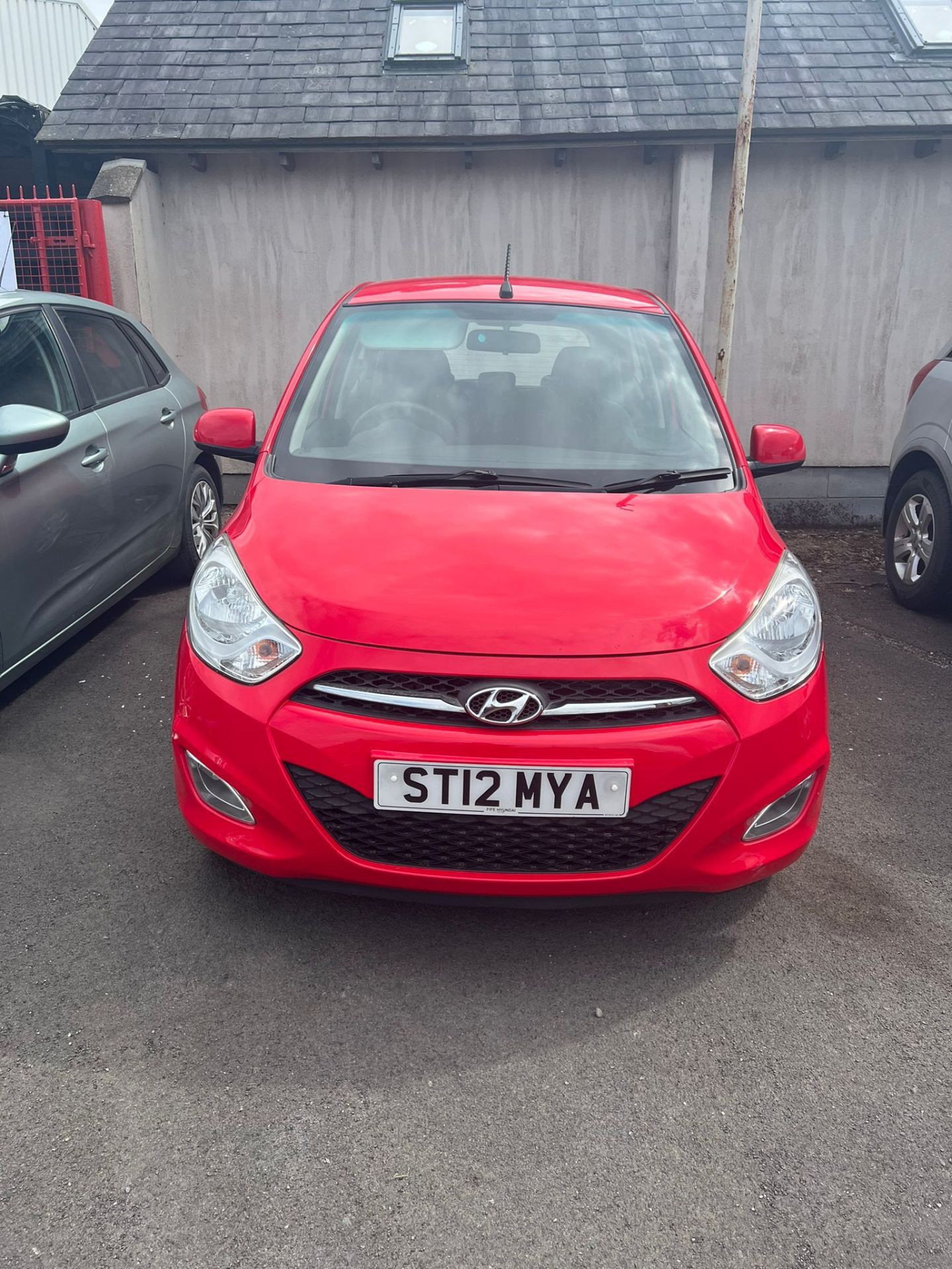 2012 HYUNDAI I10 ACTIVE RED HATCHBACK, 2 KEYS, FULL LOG BOOK *NO VAT*