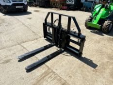 DS - New And Unused Avant Heavy Duty Hydraulic Pallet Forks *PLUS VAT*