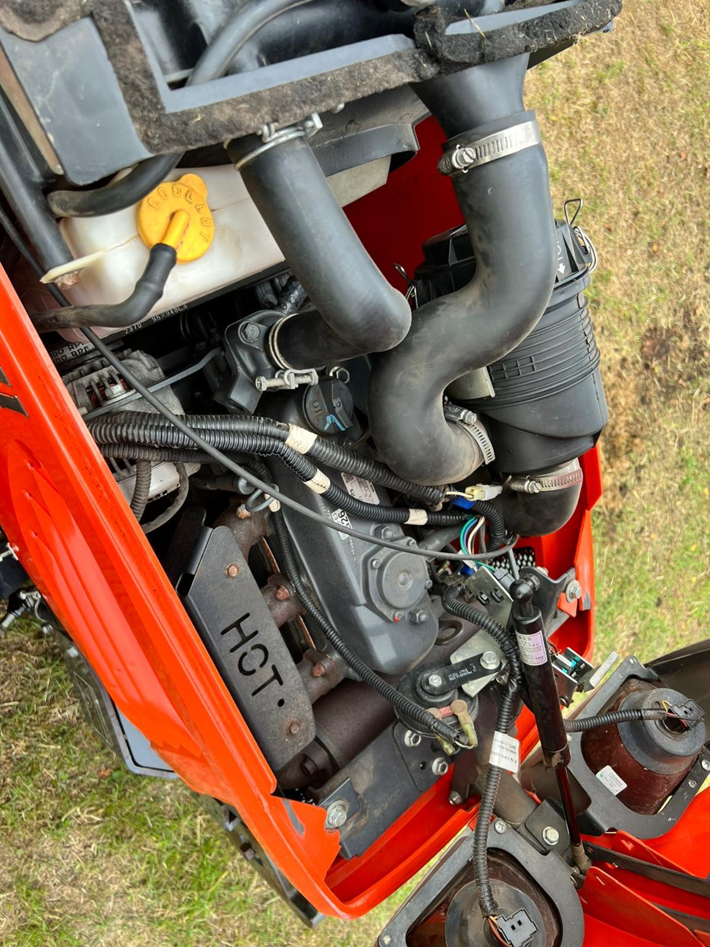 2014 Kubota G26-II Diesel High Tip Ride On Mower *PLUS VAT* - Image 13 of 20