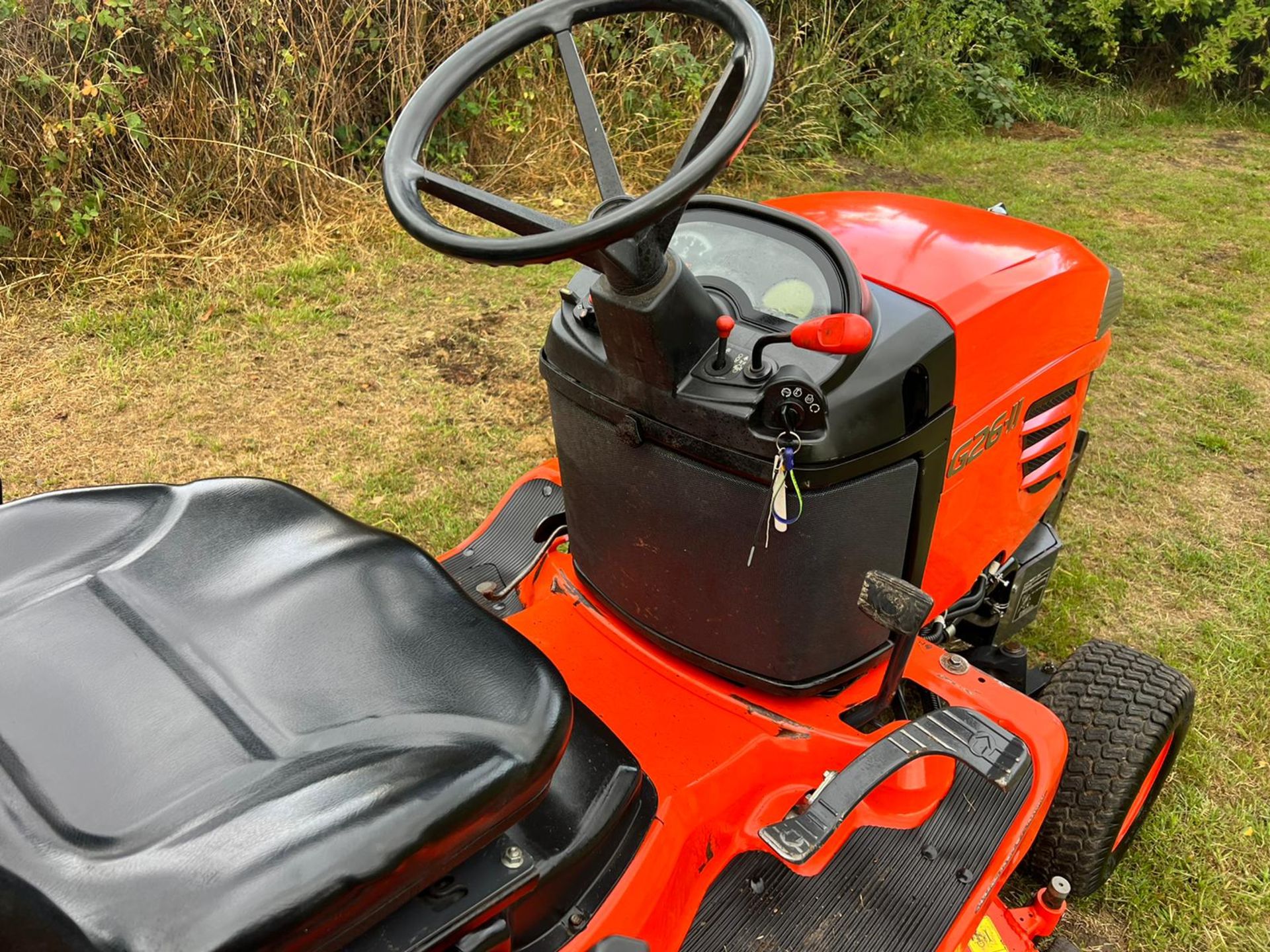 2014 Kubota G26-II Diesel High Tip Ride On Mower *PLUS VAT* - Image 17 of 20