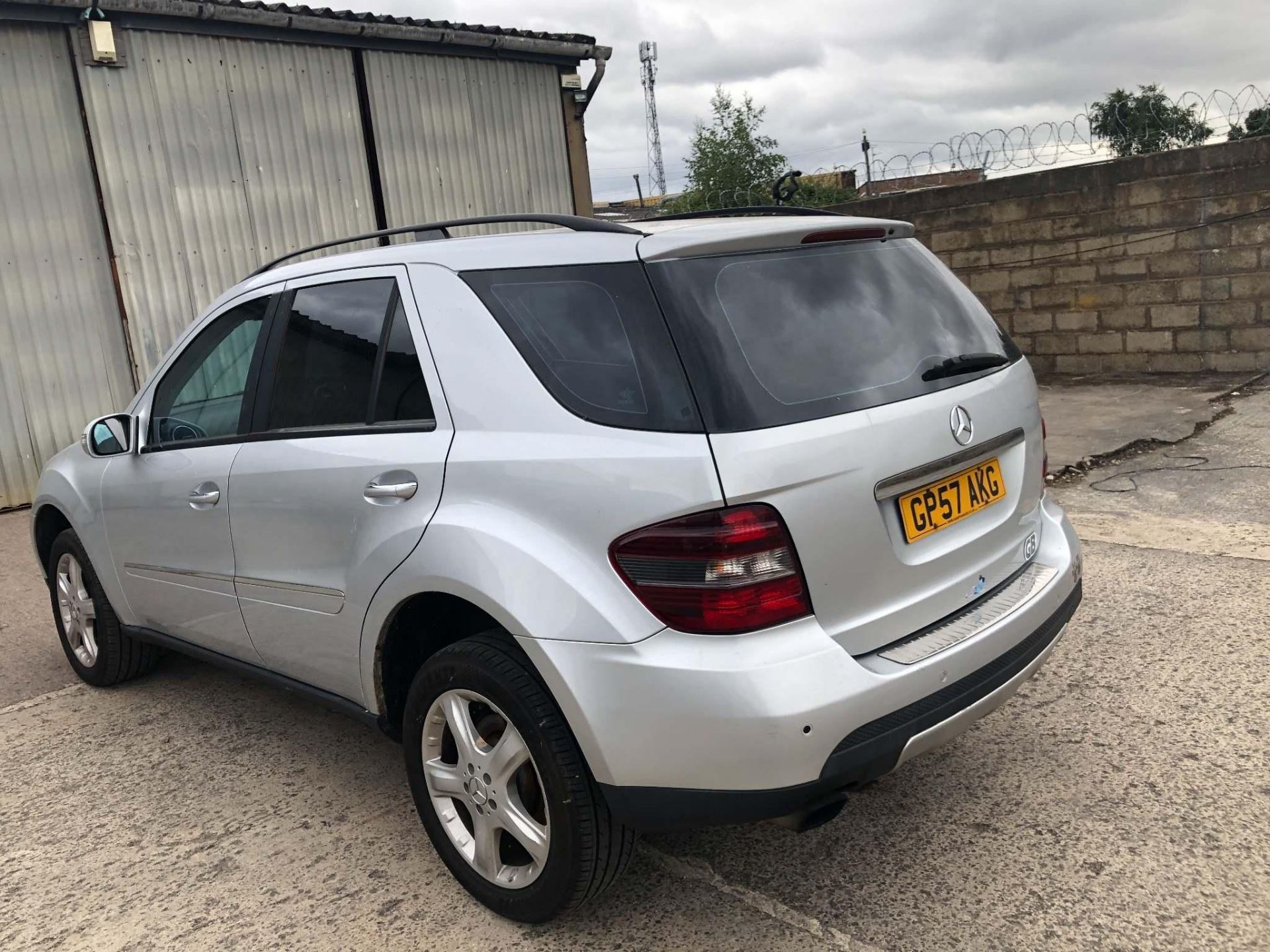 2007/57 MERCEDES ML 320 CDI SPORT A SILVER ESTATE *NO VAT* - Image 8 of 33