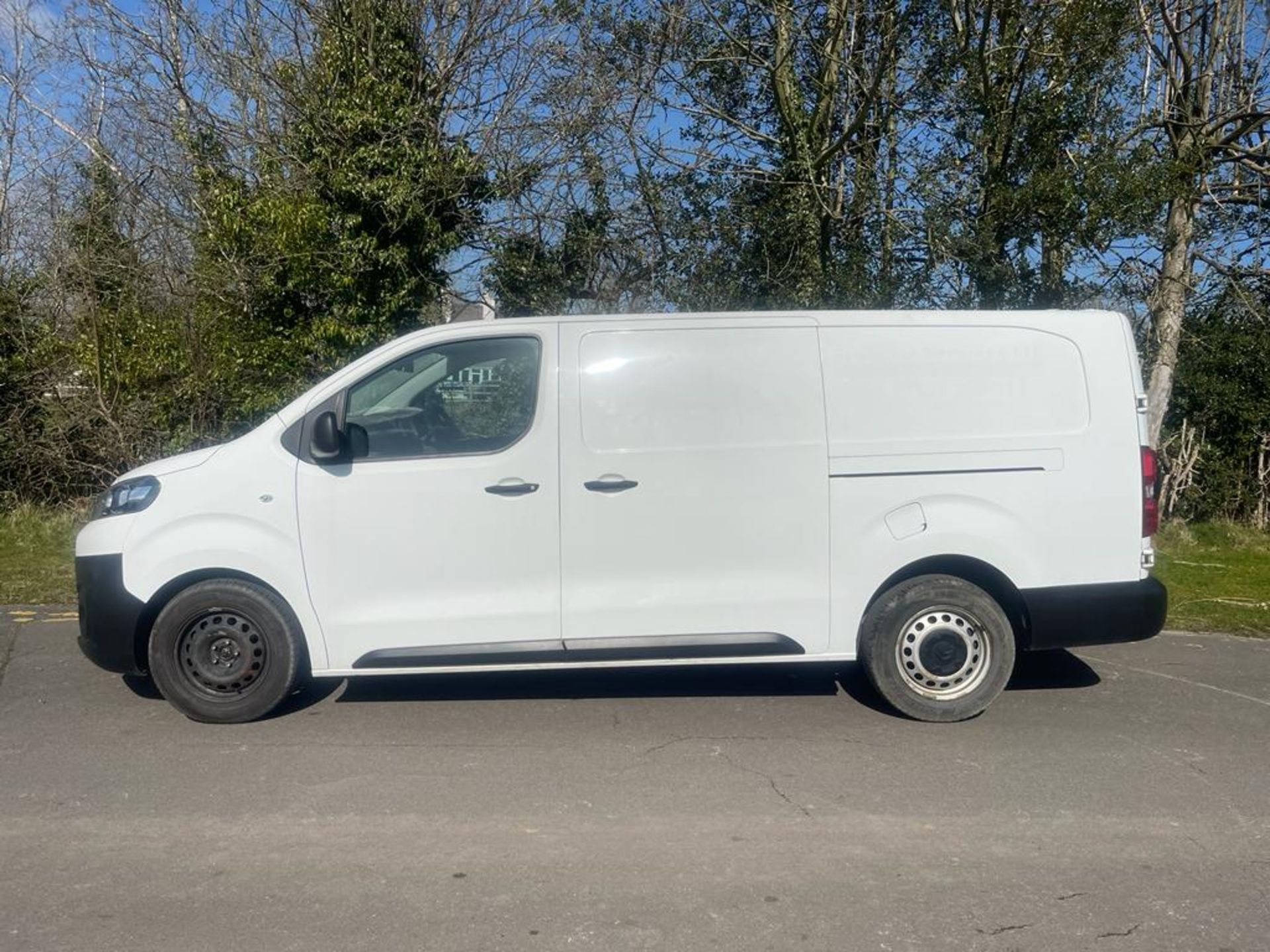 Despatch Enterprise XL 2.0 BHDI WHITE PANEL VAN, 101800 miles *PLUS VAT* - Image 5 of 15