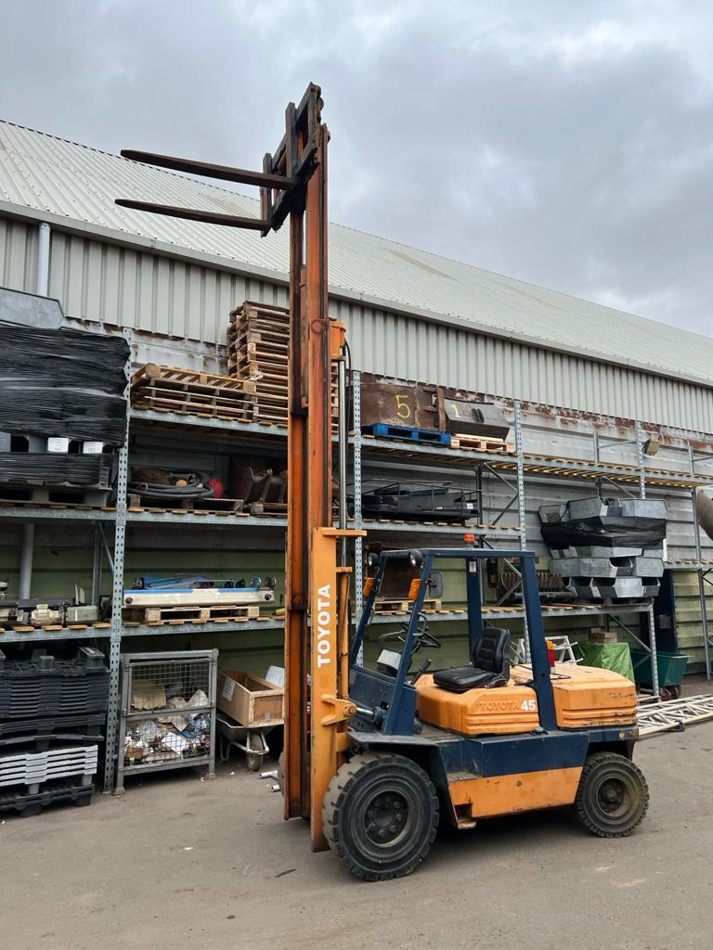 1992 Toyota 5 Ton Forklift POWERFUL 6 CYL DIESEL CONTAINER SPEC *PLUS VAT* - Image 7 of 11