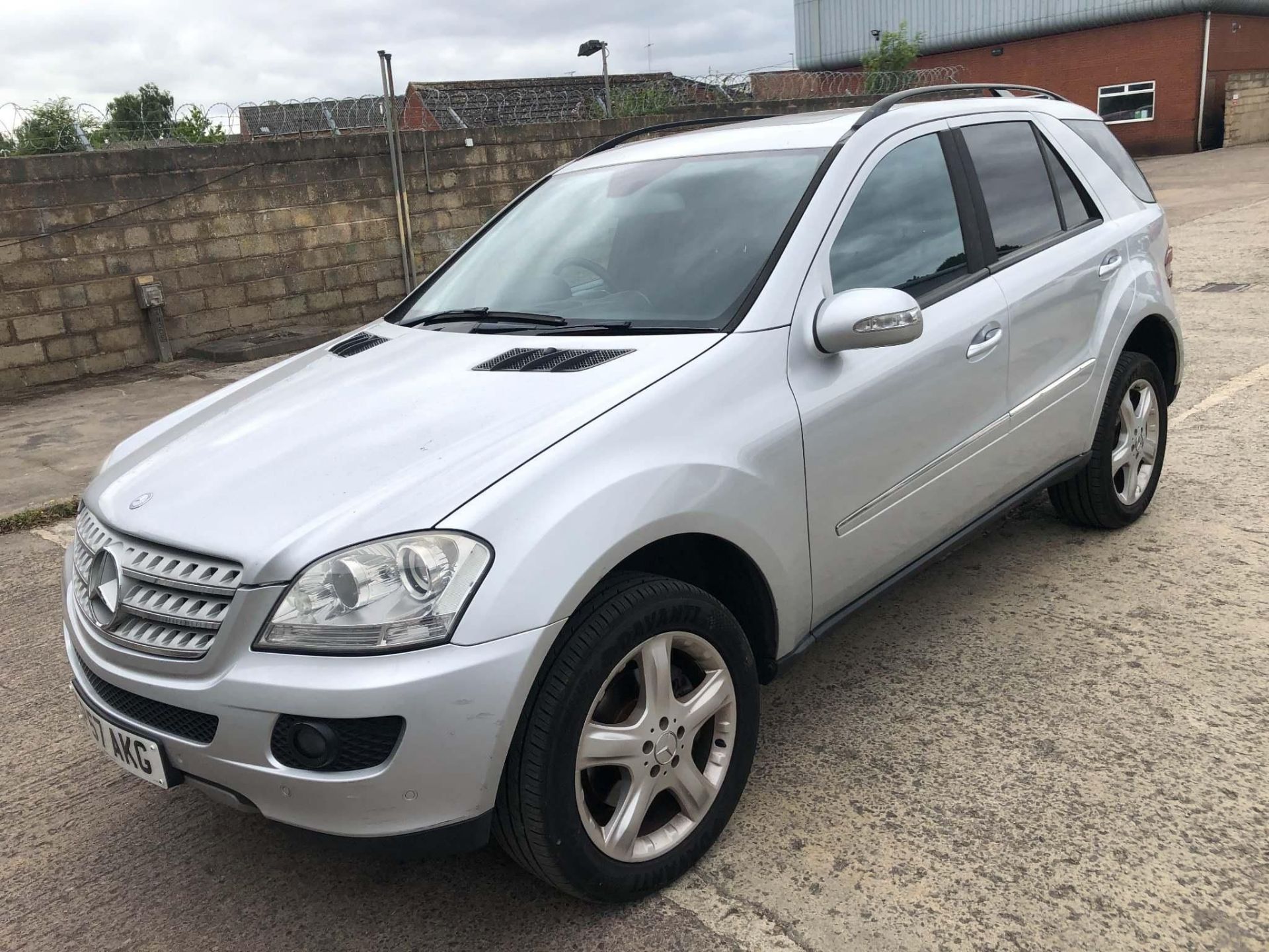 2007/57 MERCEDES ML 320 CDI SPORT A SILVER ESTATE *NO VAT* - Image 3 of 33