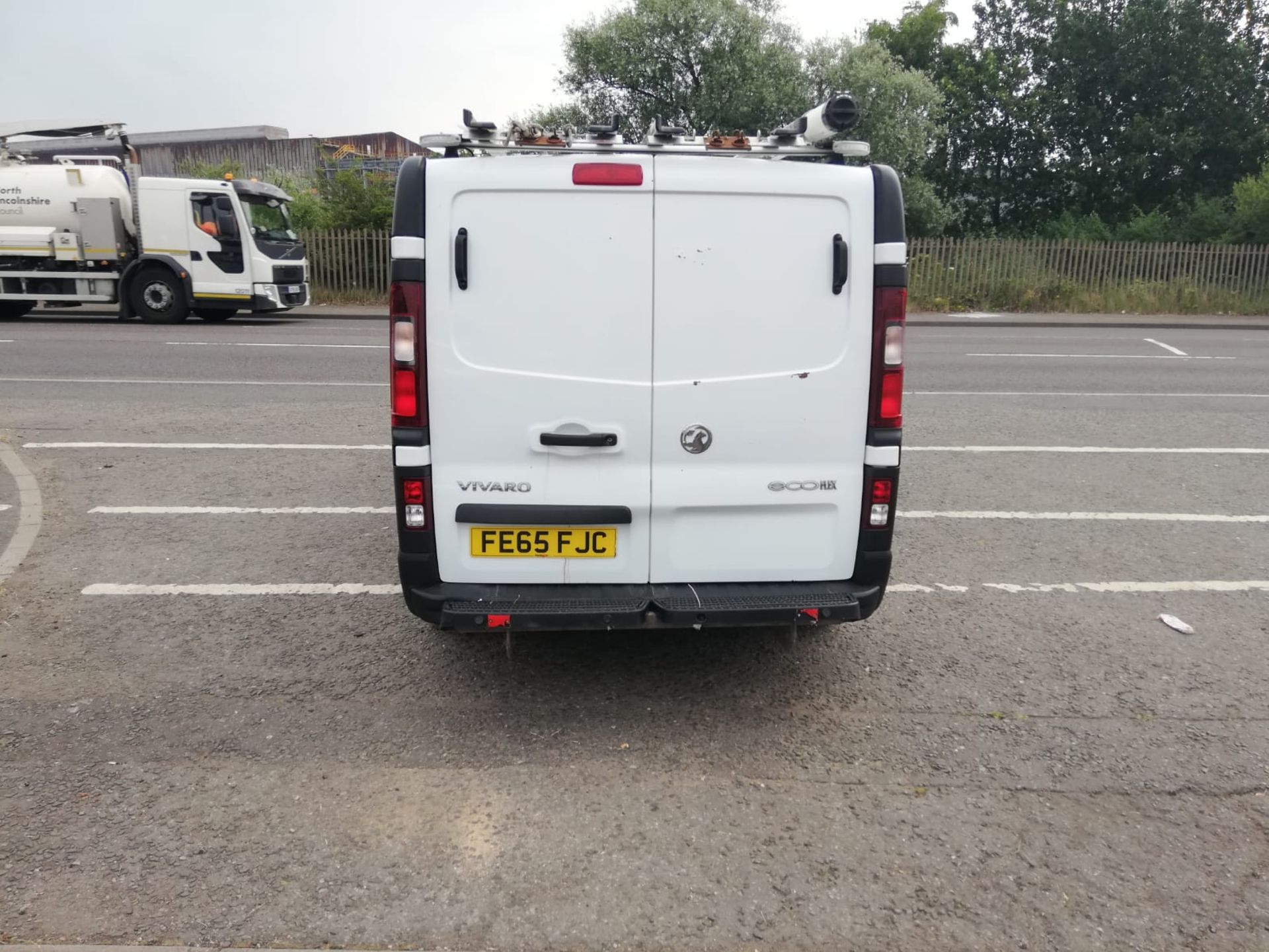 2015/65 VAUXHALL VIVARO 2900 CDTI ECOFLEX WHITE PANEL VAN *PLUS VAT* - Image 6 of 10