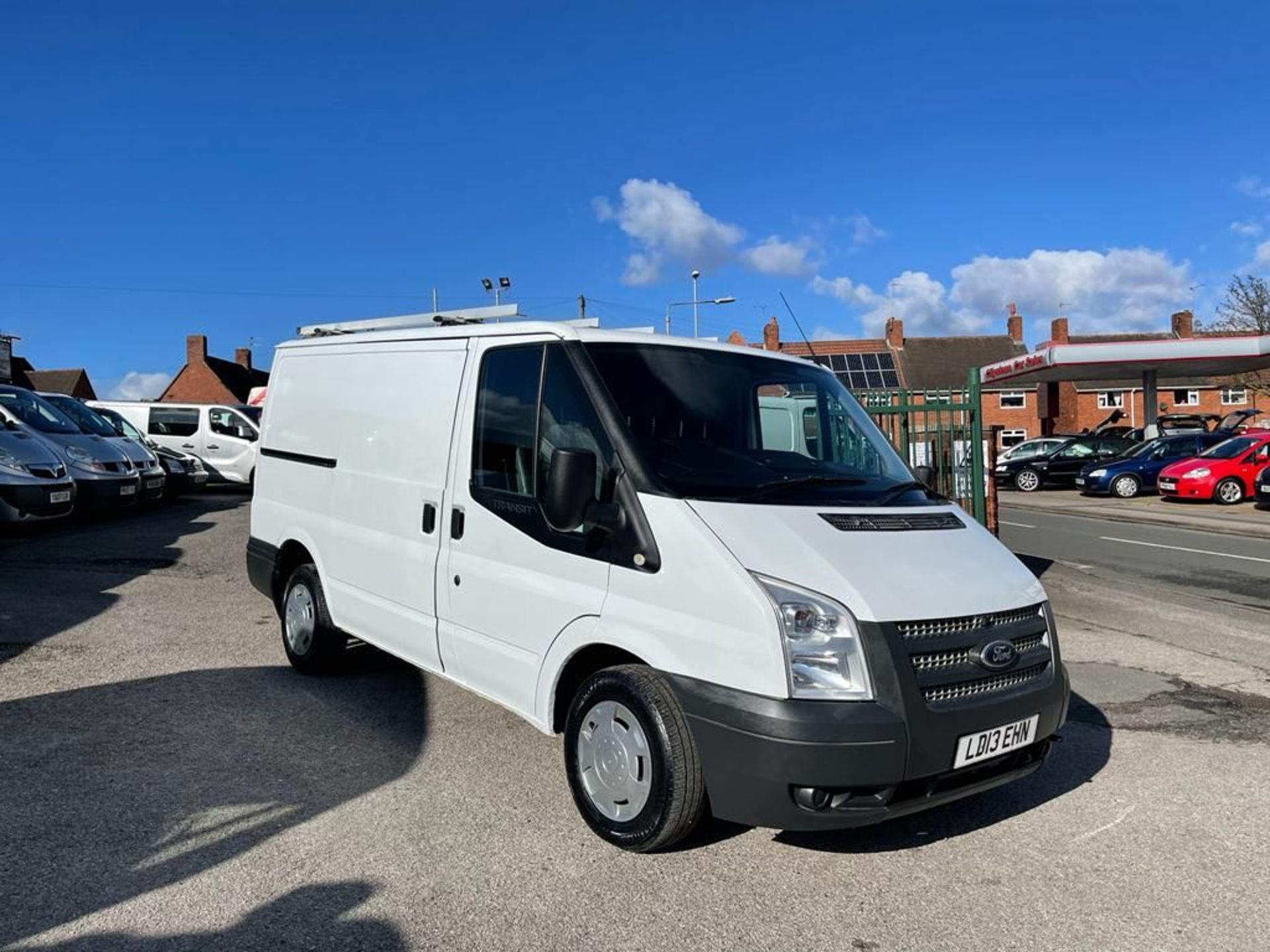 2013 FORD TRANSIT 100 T300 FWD WHITE PANEL VAN, 96,493 MILES, 2.2 DIESEL *NO VAT*