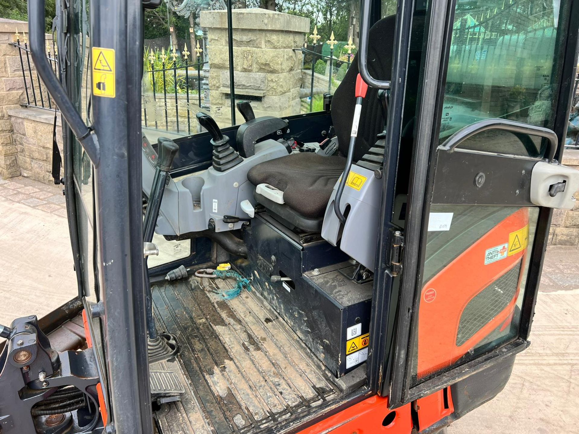 2018 Kubota KX018-4 1.8 Ton Mini Digger With New And Unused ES *PLUS VAT* - Image 17 of 21