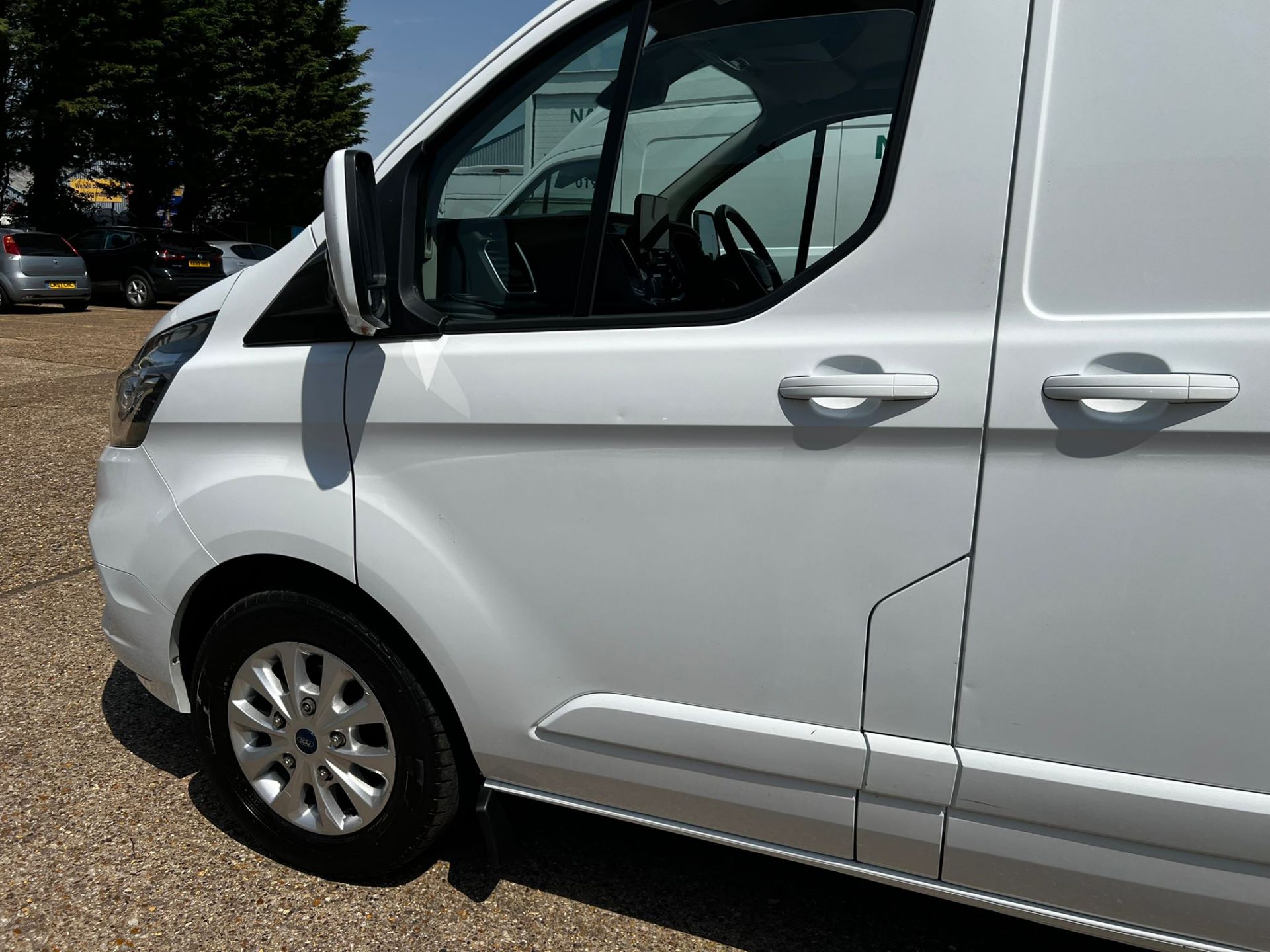 2018/68 FORD TRANSIT CUSTOM 280 LIMITED WHITE PANEL VAN *PLUS VAT* - Image 7 of 22