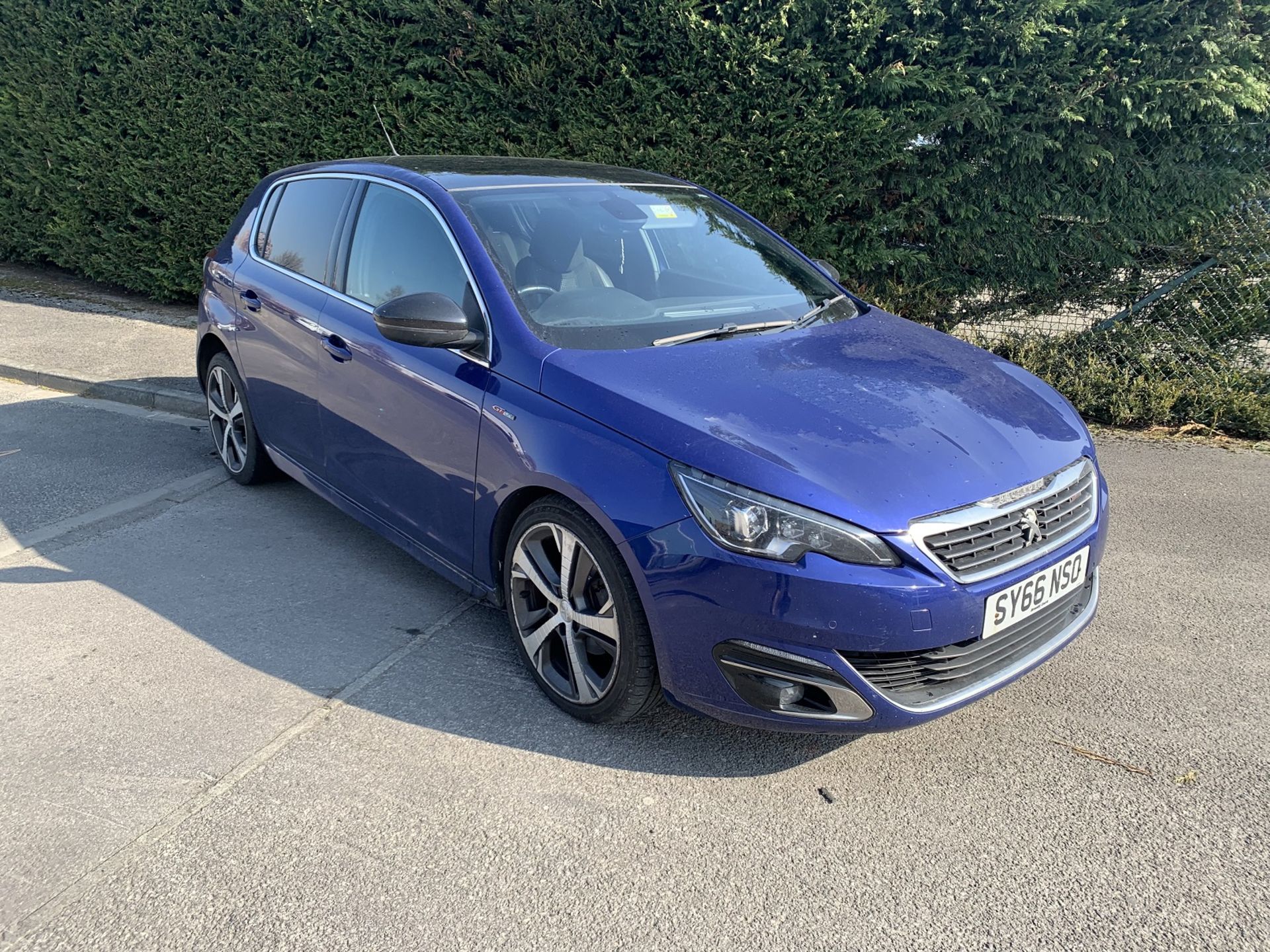 2016 Peugeot 308 1.6 Hdi Gt line blue hatchback, 77000 miles *no vat*