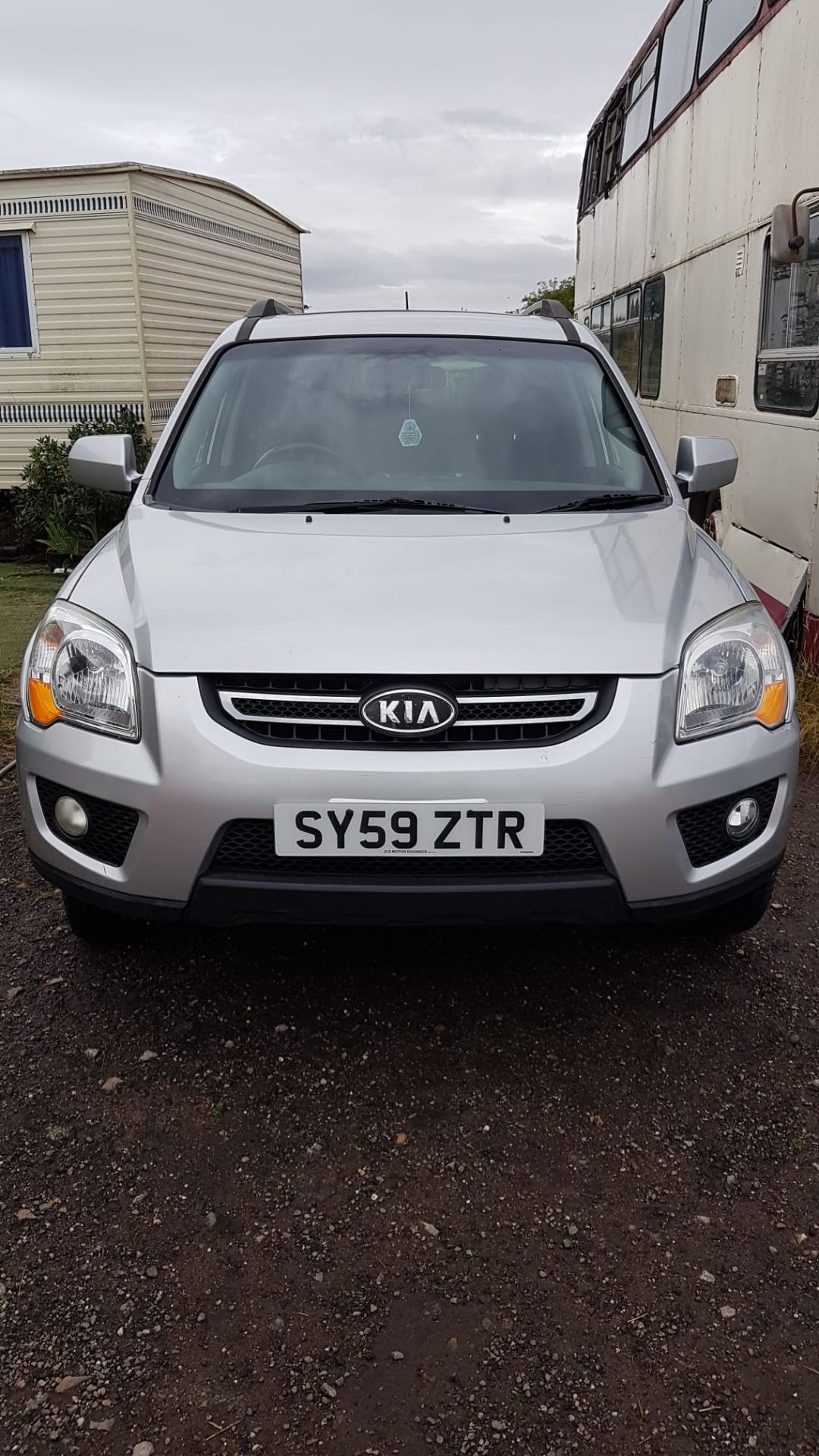 2010/59 KIA SPORTAGE TITAN CRDI SILVER ESTATE *NO VAT* - Image 2 of 13