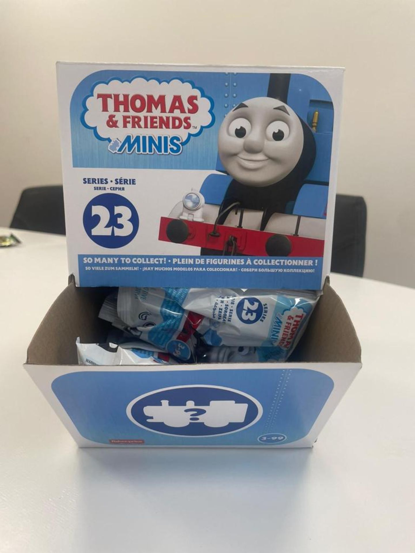 500 x THOMAS MYSTERY BAGS *PLUS VAT*