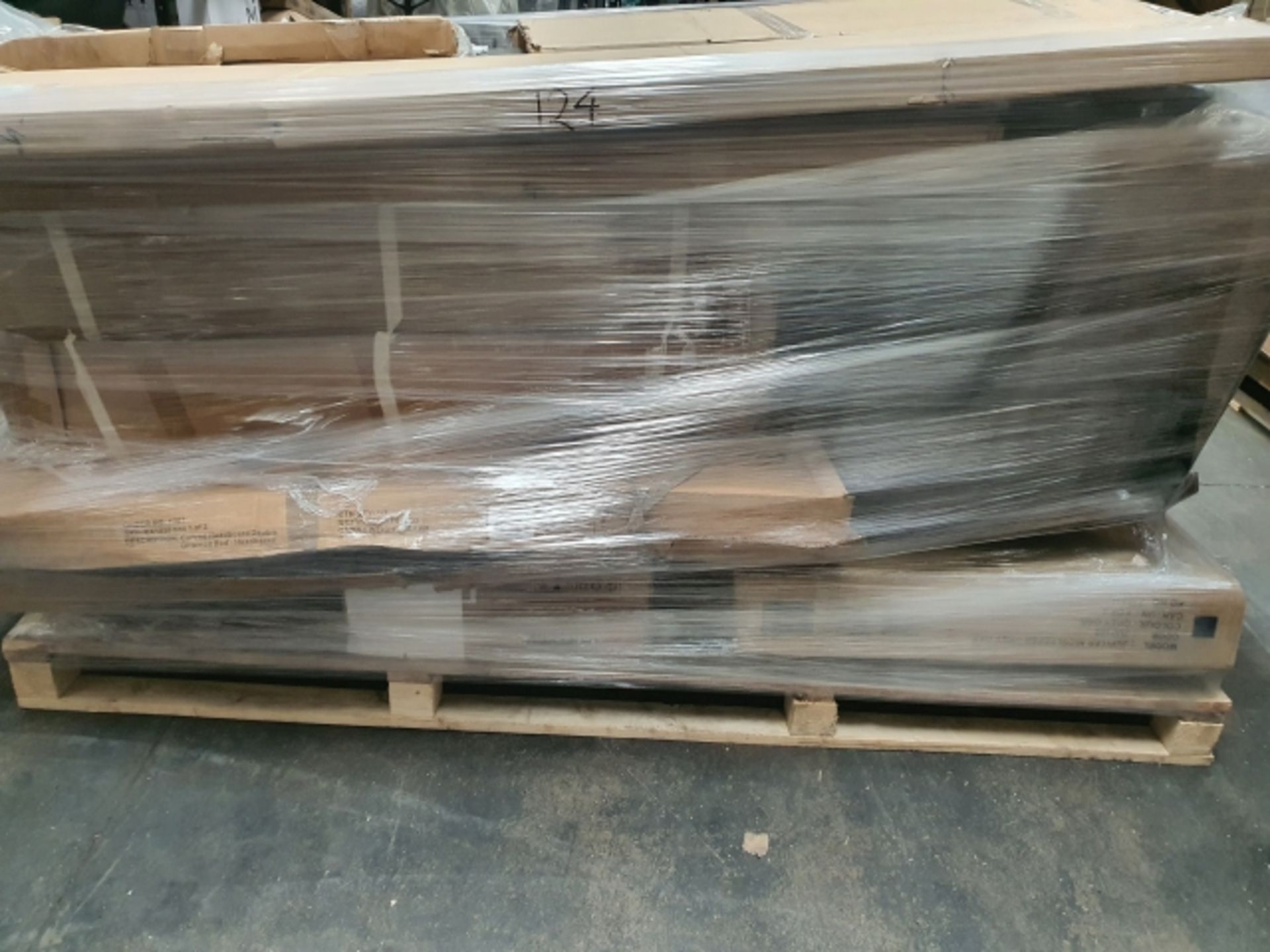 1 PALLET OF UNMAINFESTED MIX BULK FURNITURE CUSTOMER RETURNS, NO RESERVE *NO VAT*