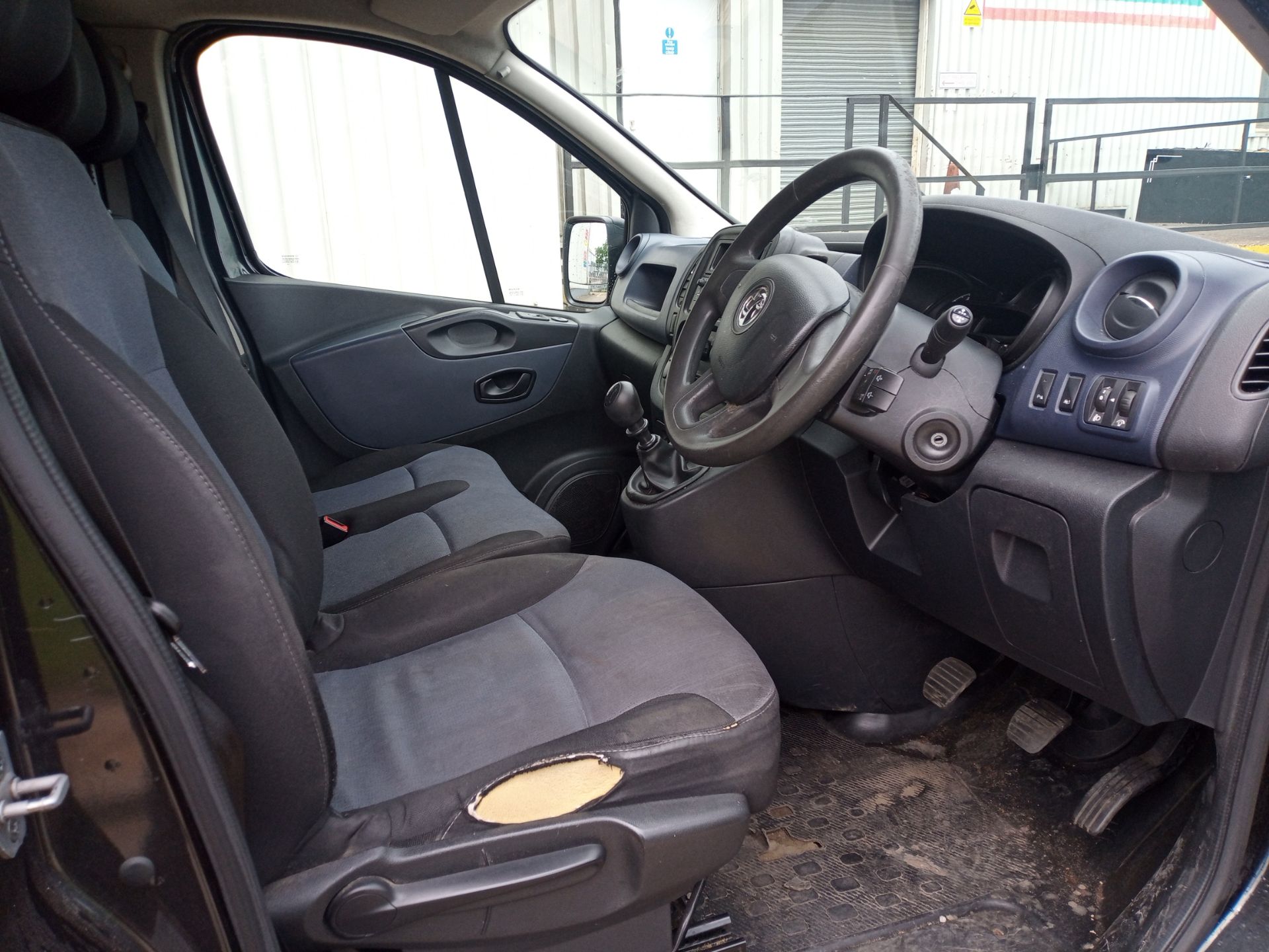 2016 Vauxhall Vivaro 2700 Cdti Ecoflex Blueinjection L1H1 SWB Panel Van *PLUS VAT* - Image 13 of 15