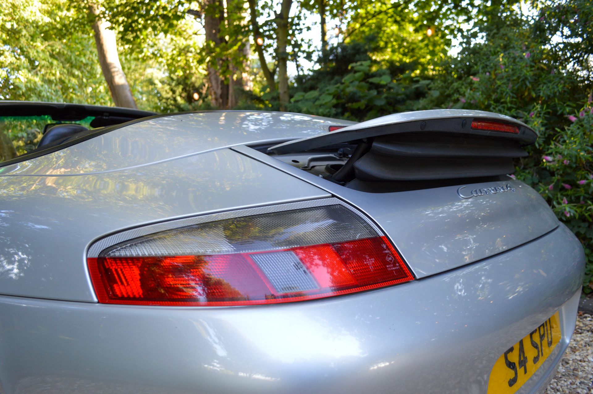 1999 PORSCHE 911 CARRERA 4 3.6 TIPTRONIC S SILVER CONVERTIBLE *NO VAT* - Image 30 of 52