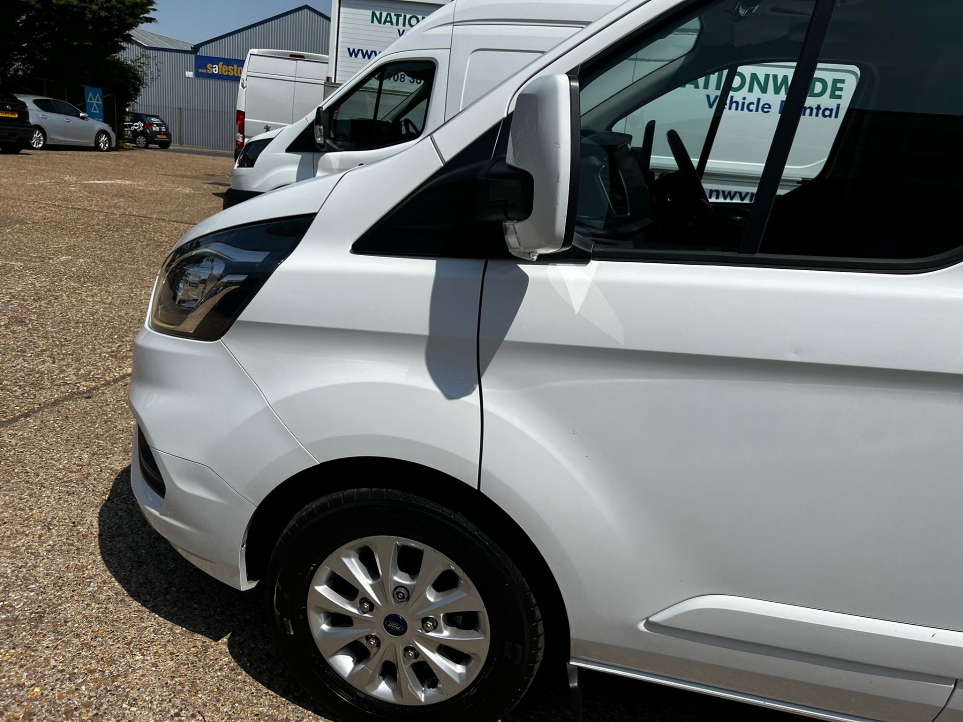 2018/68 FORD TRANSIT CUSTOM 280 LIMITED WHITE PANEL VAN *PLUS VAT* - Image 4 of 22