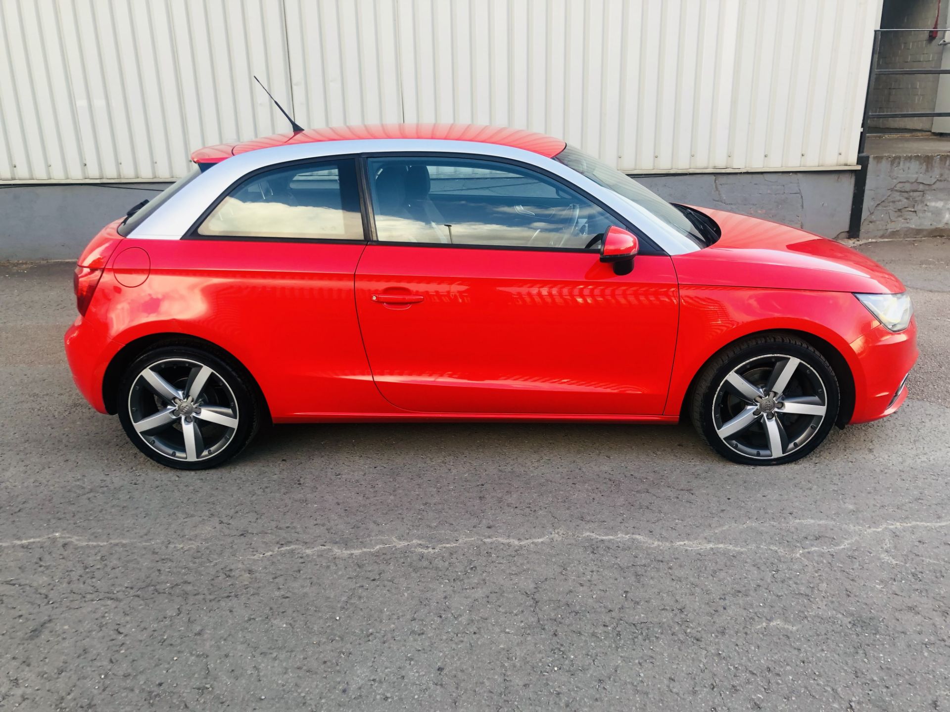 2010 AUDI A1 SPORT TFSI RED HATCHBACK *NO VAT* - Image 2 of 20