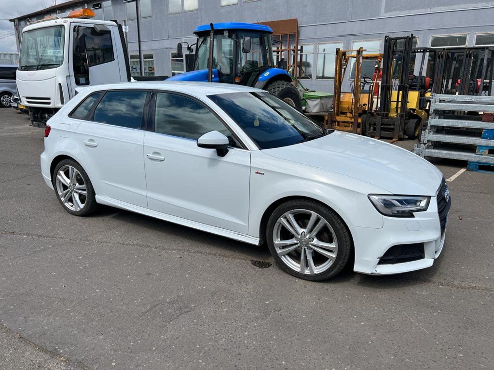 2017/66 AUDI A3 S LINE TFSI S-A WHITE HATCHBACK *NO VAT* - Image 5 of 27