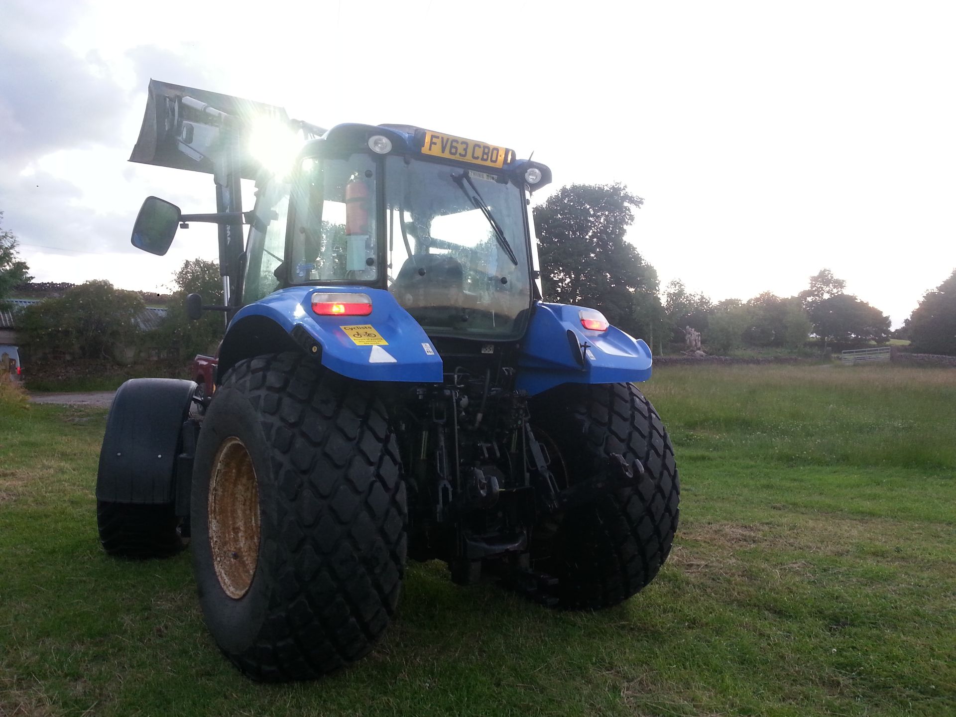 NEW HOLLAND T5.105 TRACTOR, 63 PLATE, 4WD, 6460 HOURS WARRANTED *PLUS VAT* - Image 5 of 11
