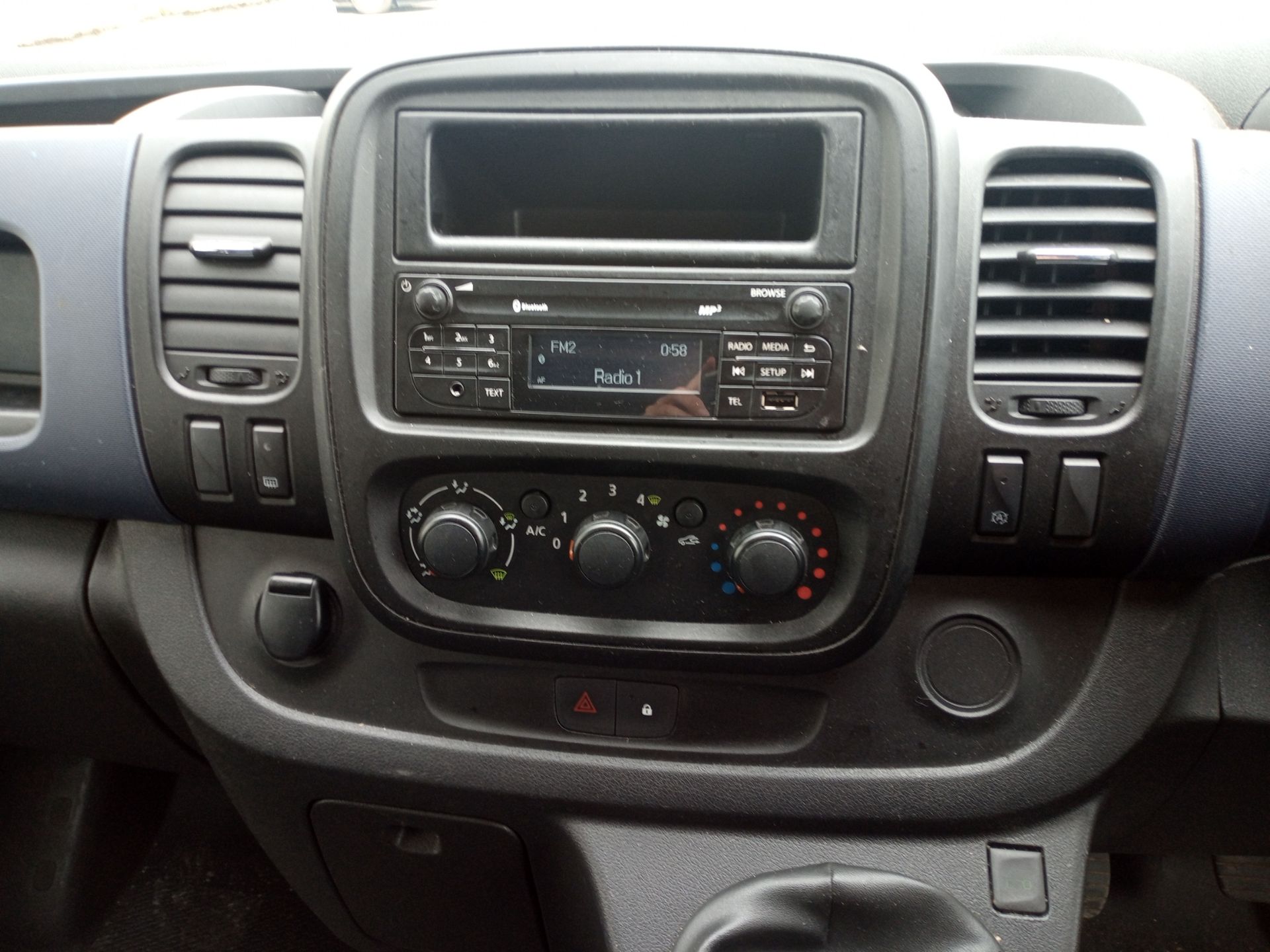 2016 Vauxhall Vivaro 2700 Cdti Ecoflex Blueinjection L1H1 SWB Panel Van *PLUS VAT* - Image 15 of 15
