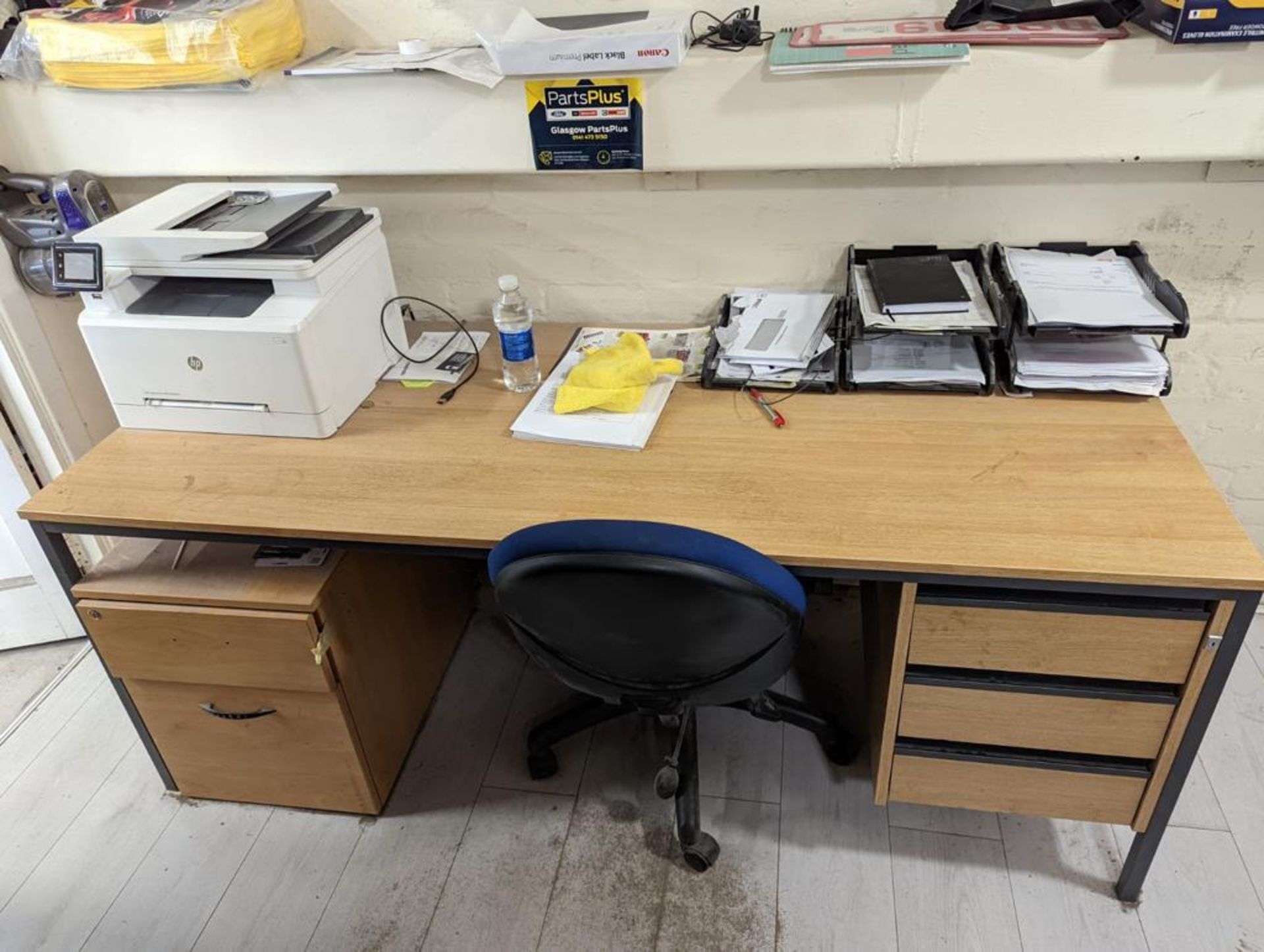 VARIOUS DESKS, CABINETS STATIONERY AND OTHER OFFICE FURNITURE *NO VAT* - Image 3 of 6