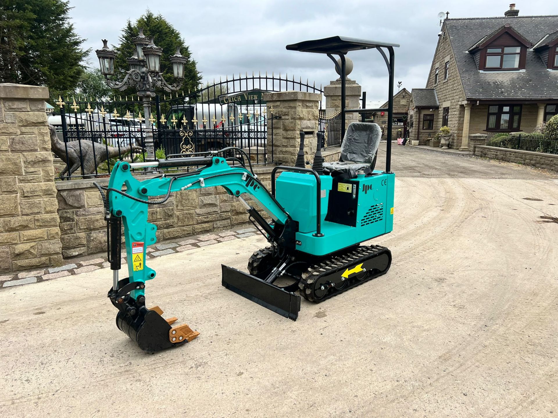 New And Unused JPC PC10 1 Ton Mini Digger *PLUS VAT* - Image 2 of 8