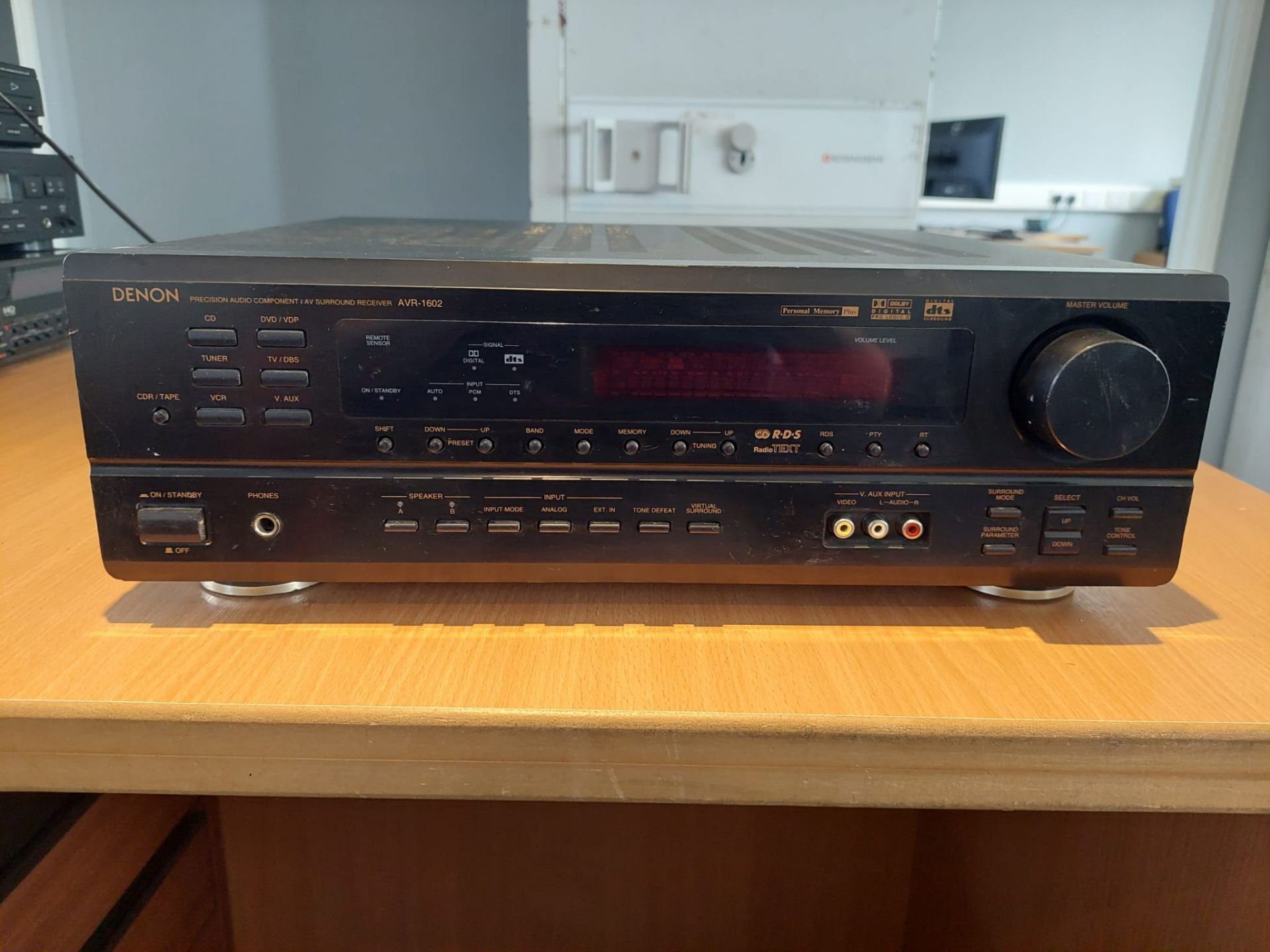 Denon AV Surround Receiver *NO VAT*