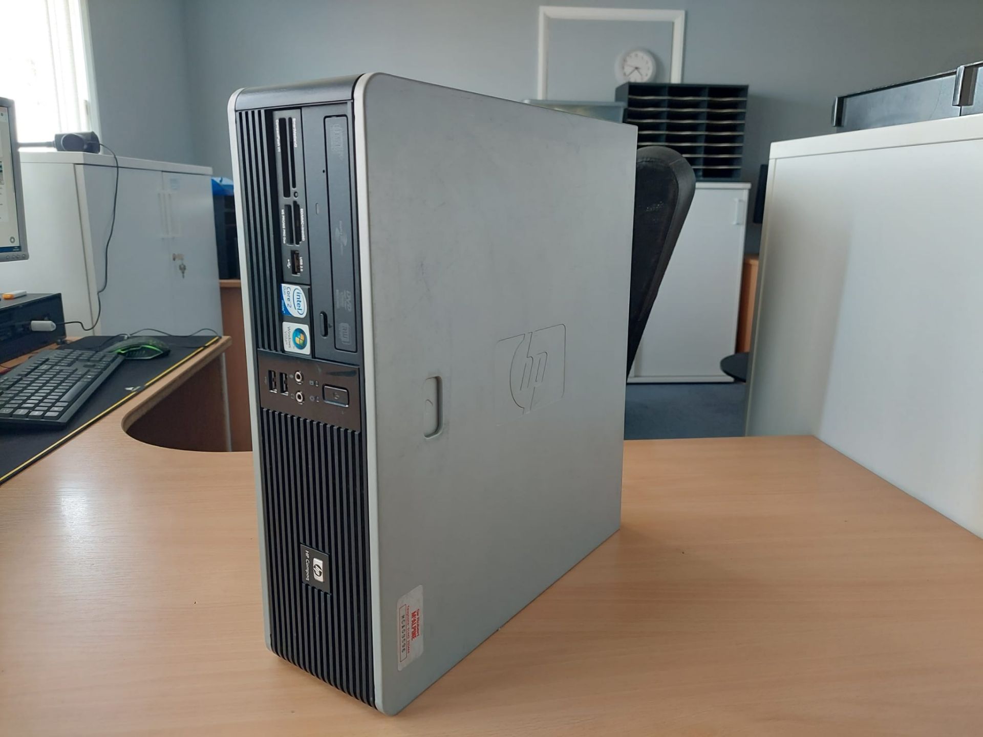 HP Compaq dc5700 PC w/ Intel Core 2 Duo CPU *NO VAT* - Image 3 of 19