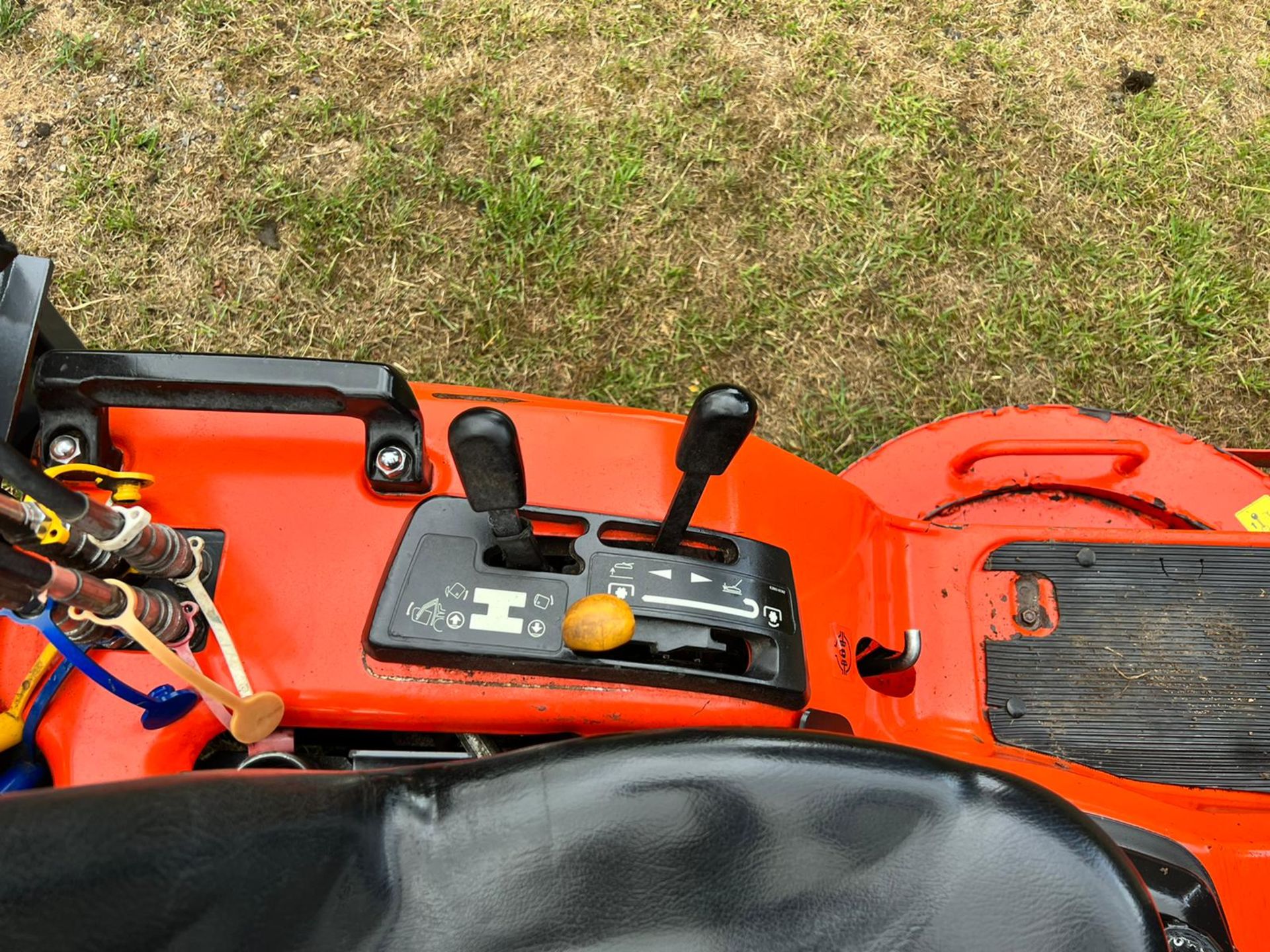 2014 Kubota G26-II Diesel High Tip Ride On Mower *PLUS VAT* - Image 16 of 20