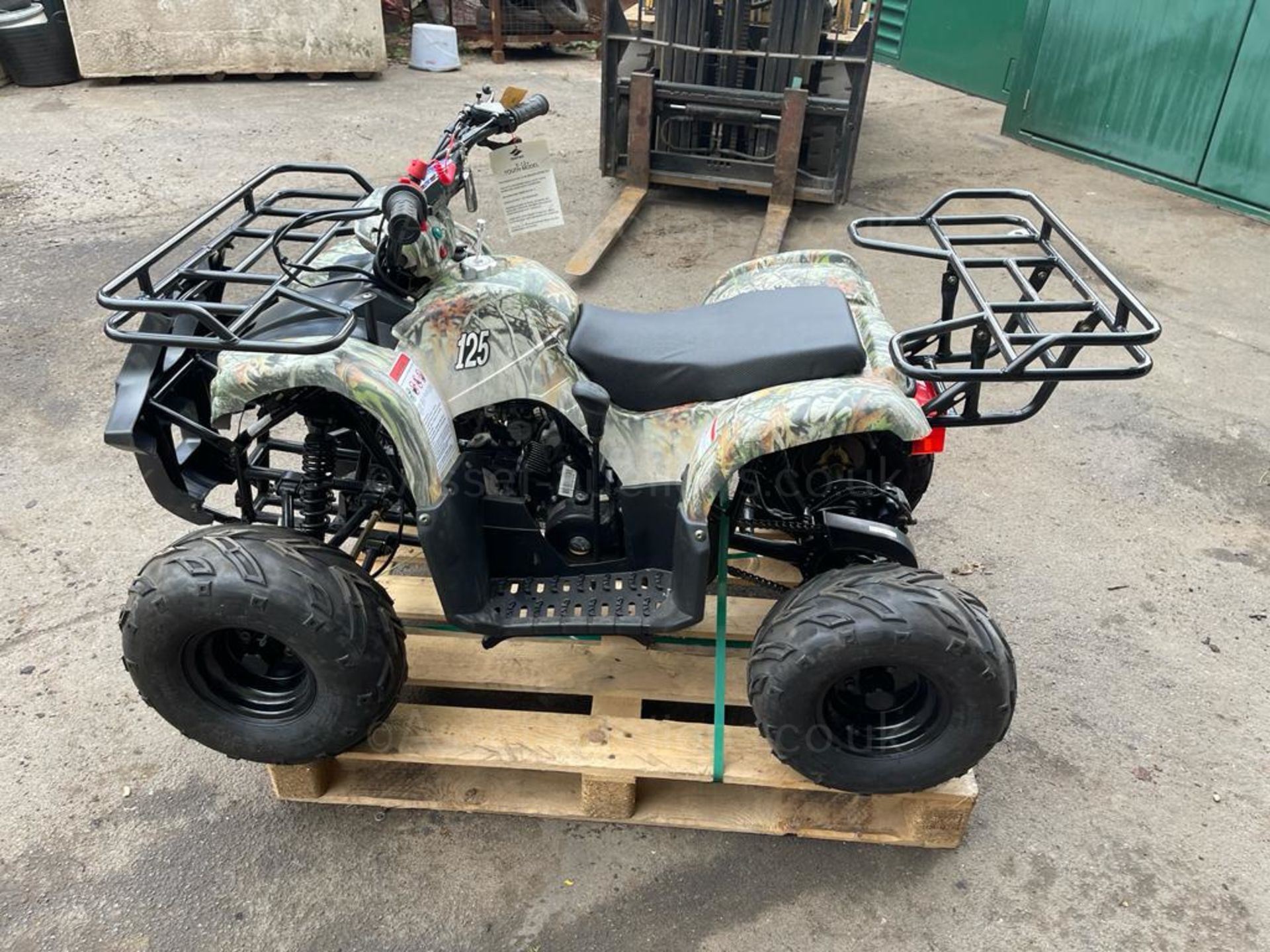 BRAND NEW 125cc QUAD BIKE, 2016, HAS BEEN TAKEN OUT OF THE BOX FOR PDI AND TESTING *NO VAT*