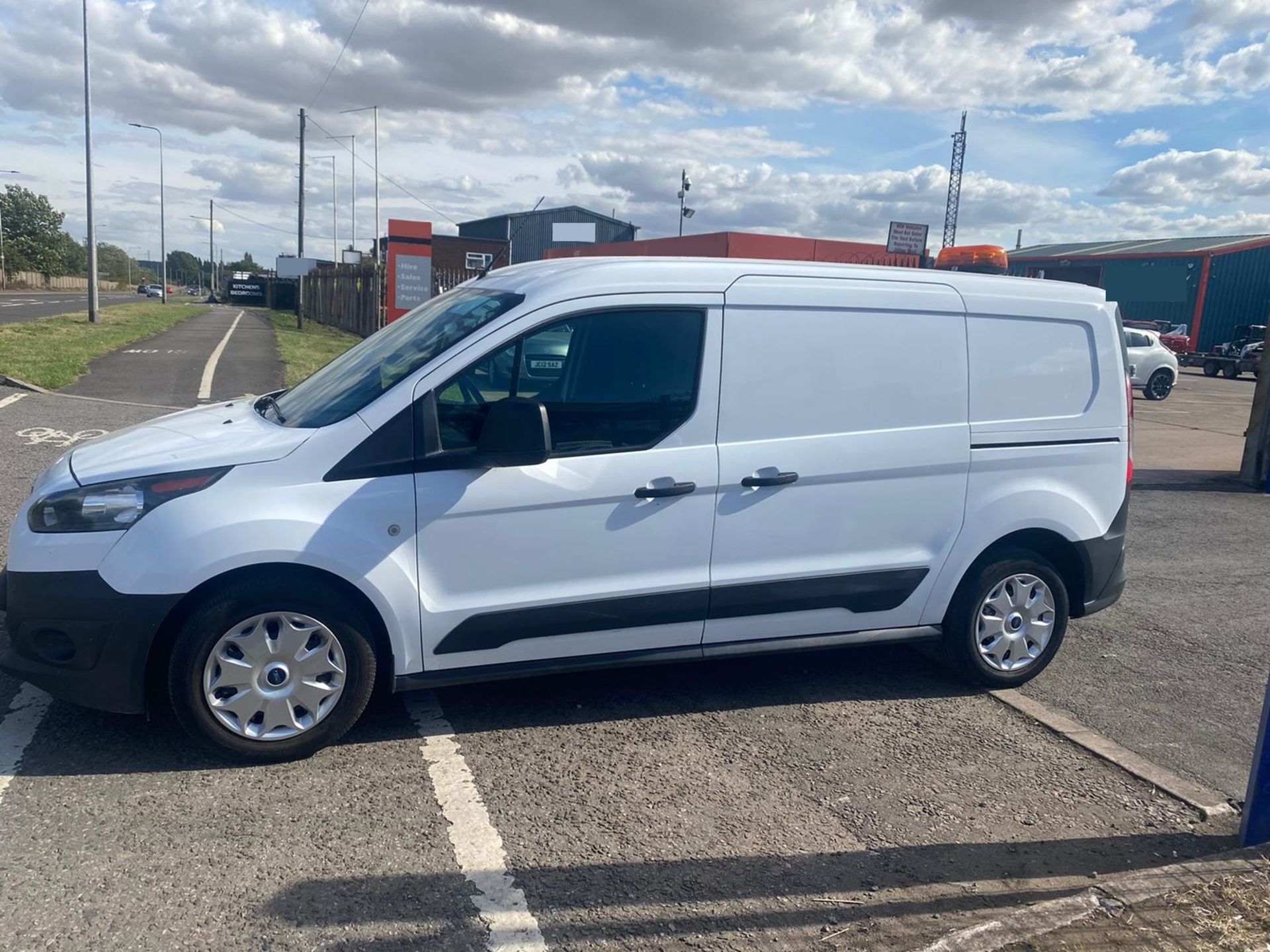 2018 FORD TRANSIT CONNECT 230 WHITE PANEL VAN, 93,000 MILES *PLUS VAT* - Image 4 of 11