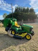 John Deere X595 24HP 4WD Compact Tractor/Ride On Mower with Clamshell Collector *NO VAT*
