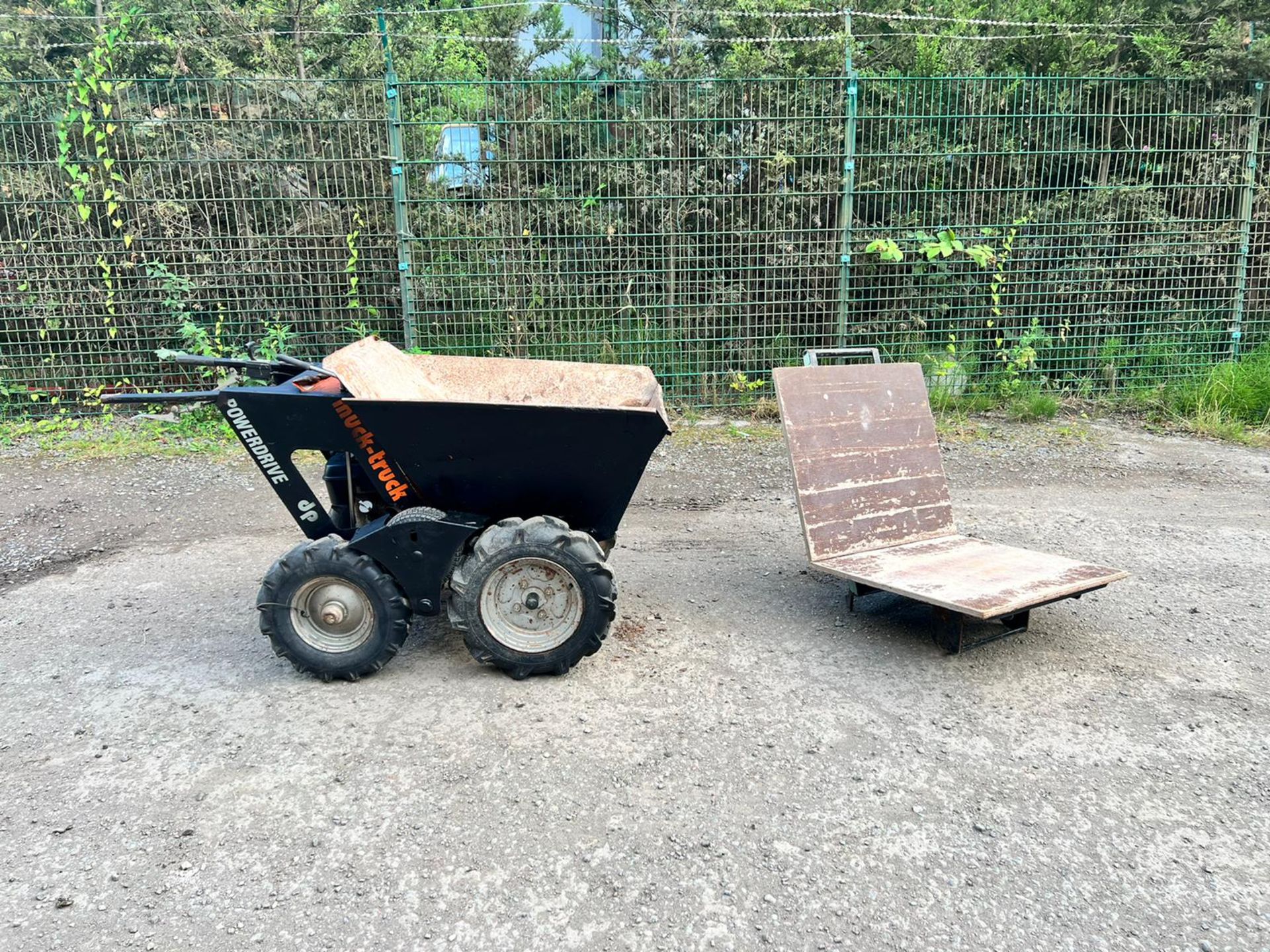 Mucktruck Powerdrive 1/4 Ton 4WD Dumper With Flatbed Body *PLUS VAT* - Image 2 of 8