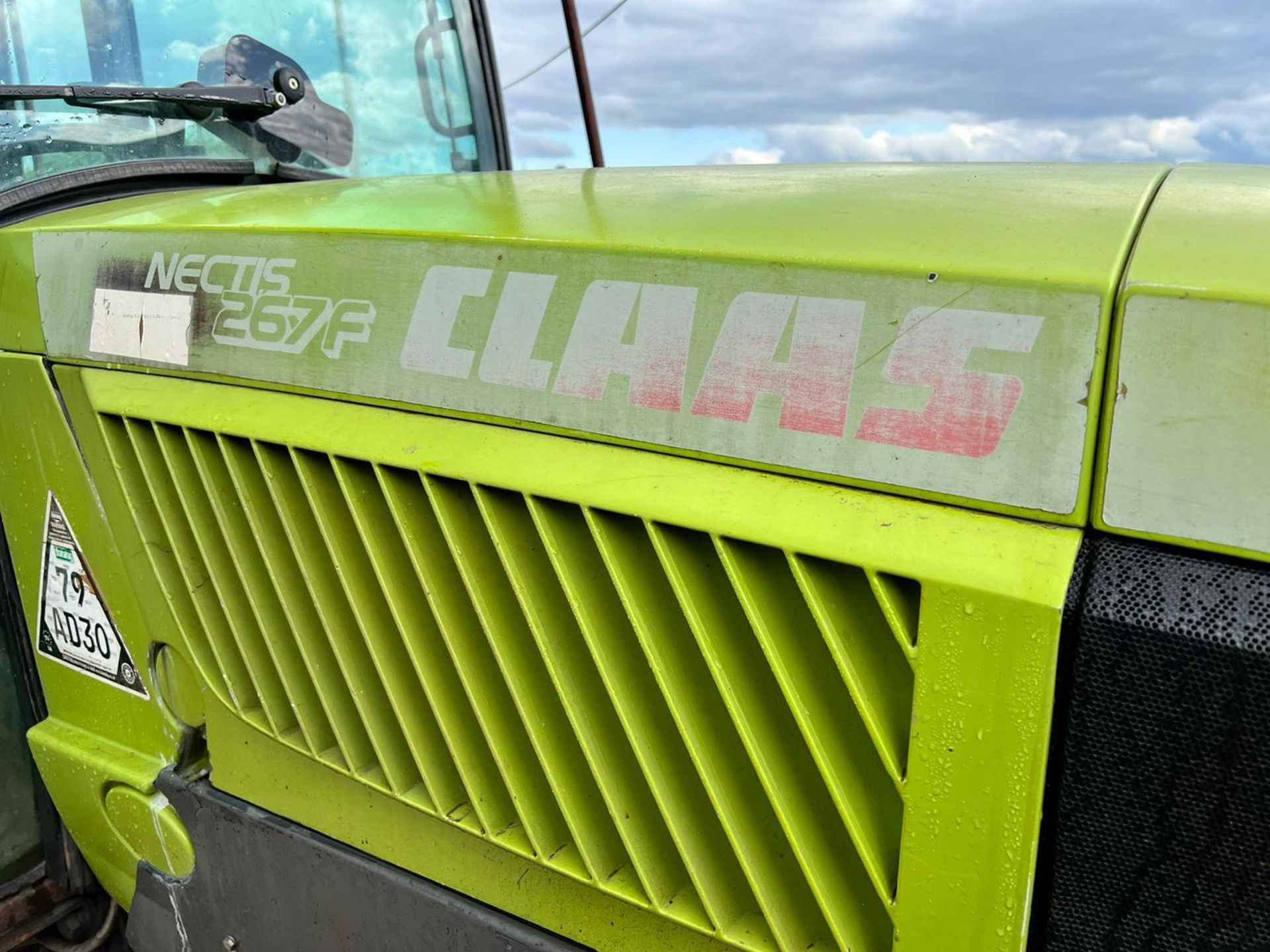 2008 Claas Nectis 267F 97HP 4WD Compact Tractor With Reco Ferri TIG 120 Hedge Cutter *PLUS VAT* - Image 17 of 25
