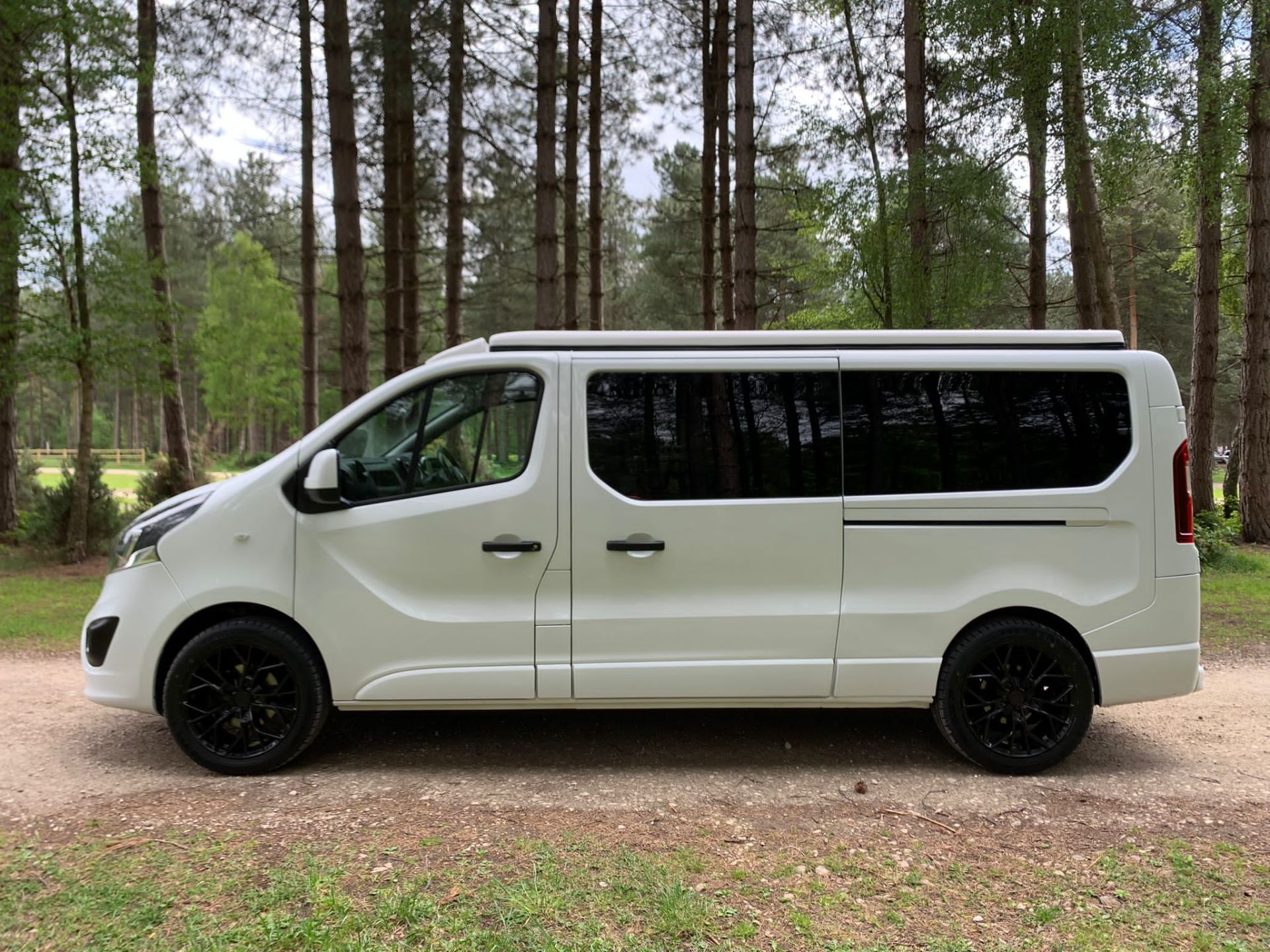 VAUXHALL VIVARO 2900 SPORTIVE CDTI, WHITE PANEL VAN, 118 BHP, 14,979 miles, full service*NO VAT* - Image 42 of 45