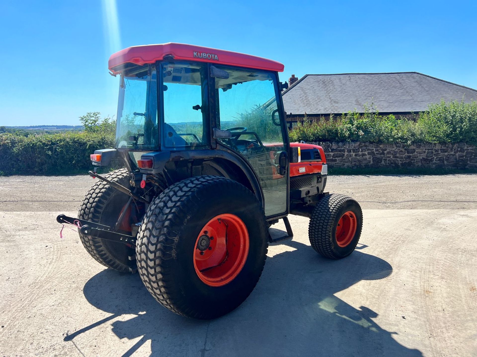 Kubota L3830 38HP 4WD Compact Tractor *PLUS VAT* - Image 3 of 18